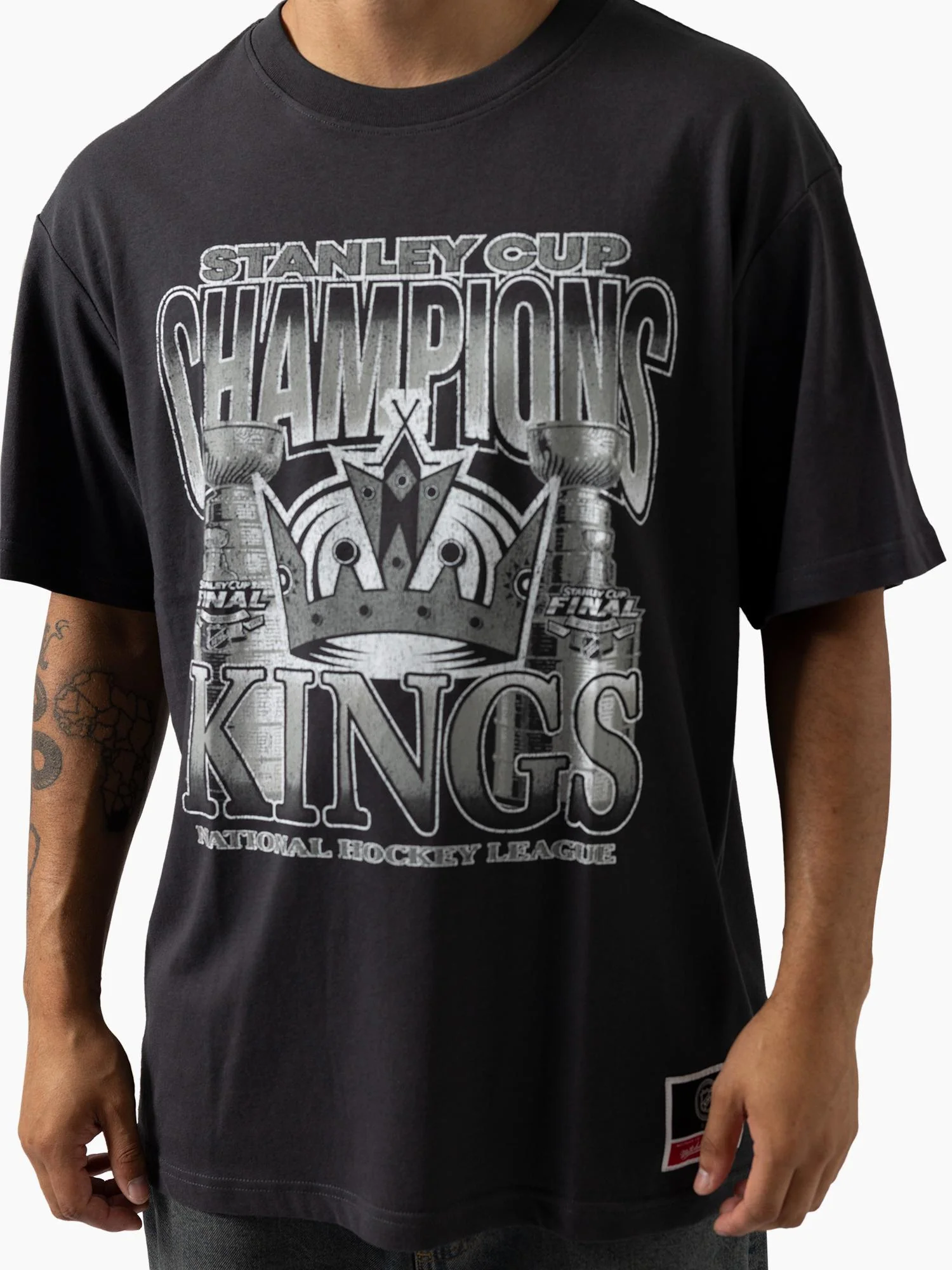 Los Angeles Kings 14 Stanley Cup Champs Tee - Image 2