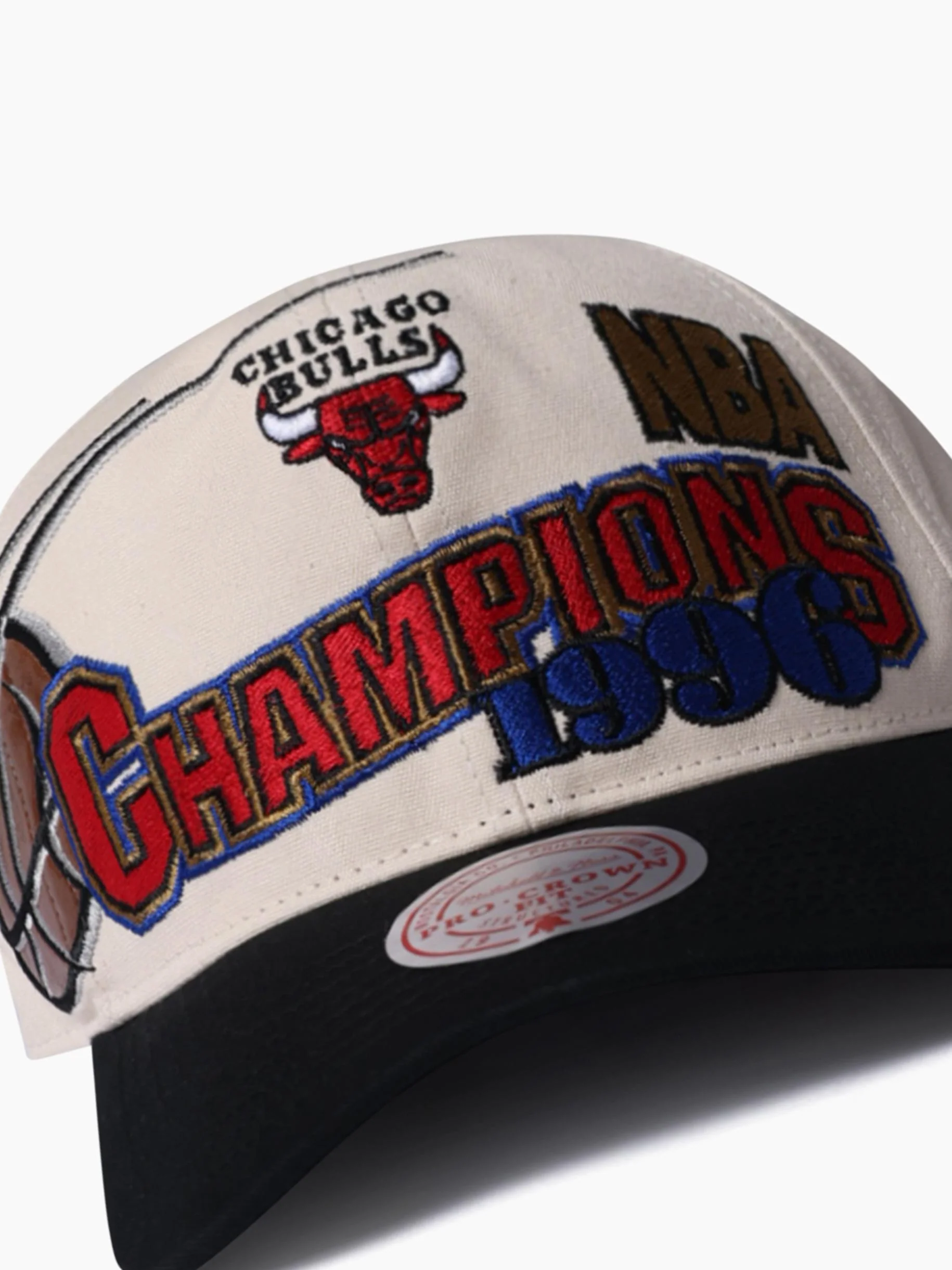 Chicago Bulls 1996 NBA Champs Pro Crown Snapback - Image 2