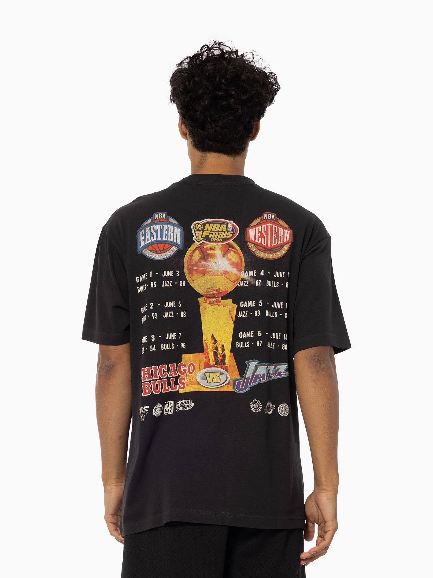 1998 Legendary NBA Finals Tee - Image 2