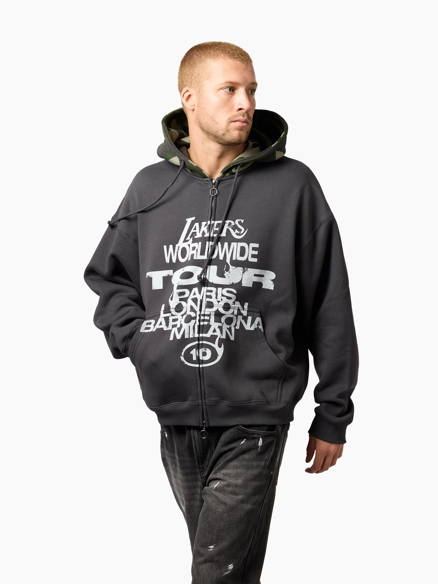 L.A Lakers World Tour Hoodie - Image 4