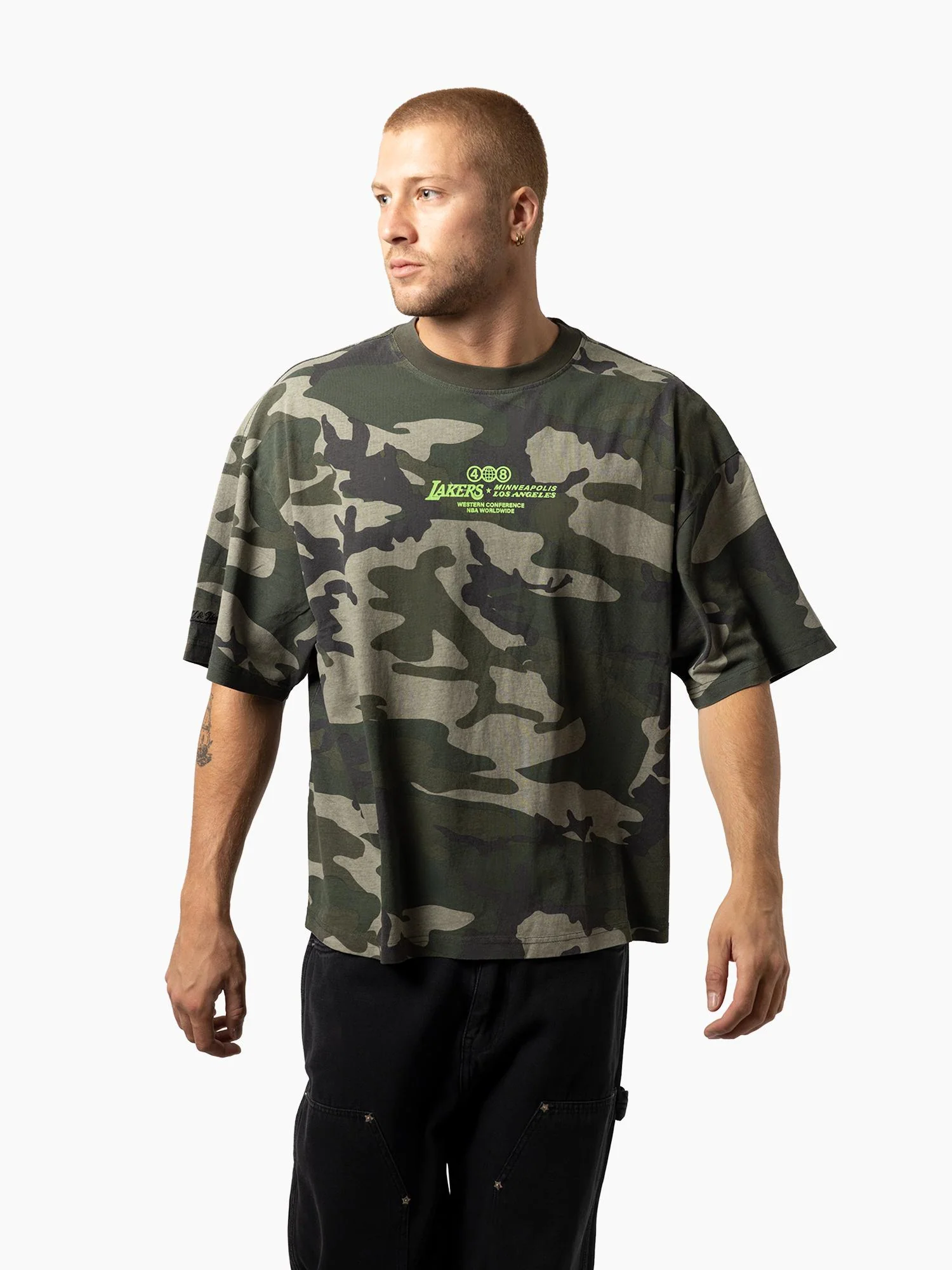 L.A Lakers Camo Tee - Image 4