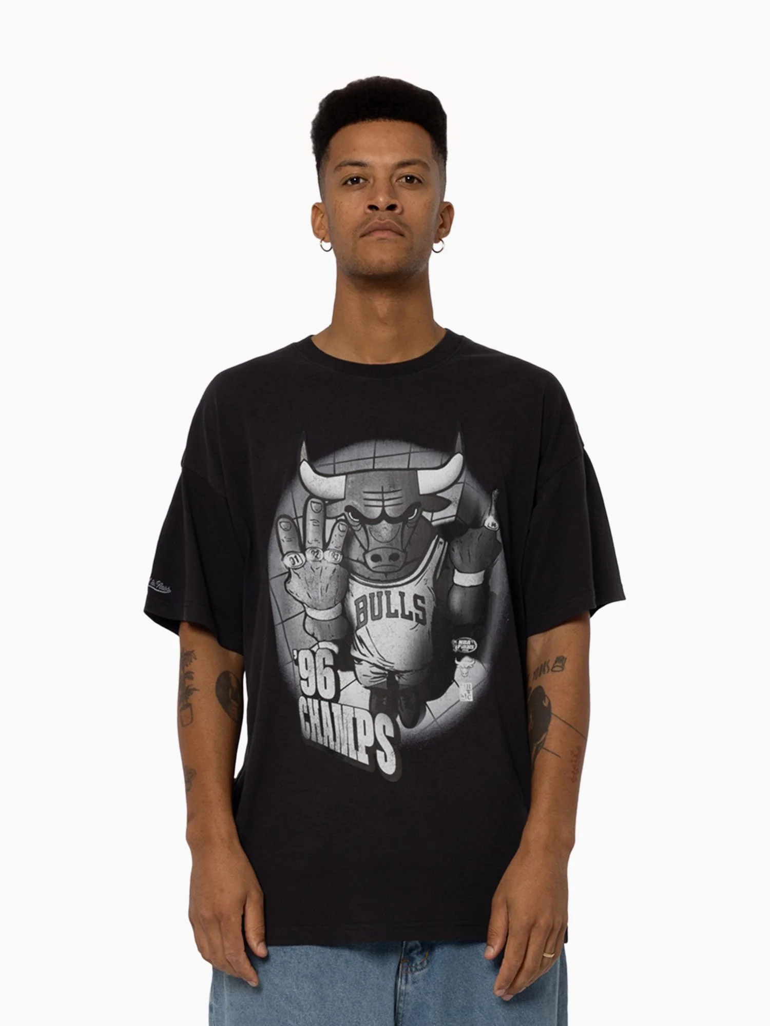 Chicago Bulls 4X Champions Tee