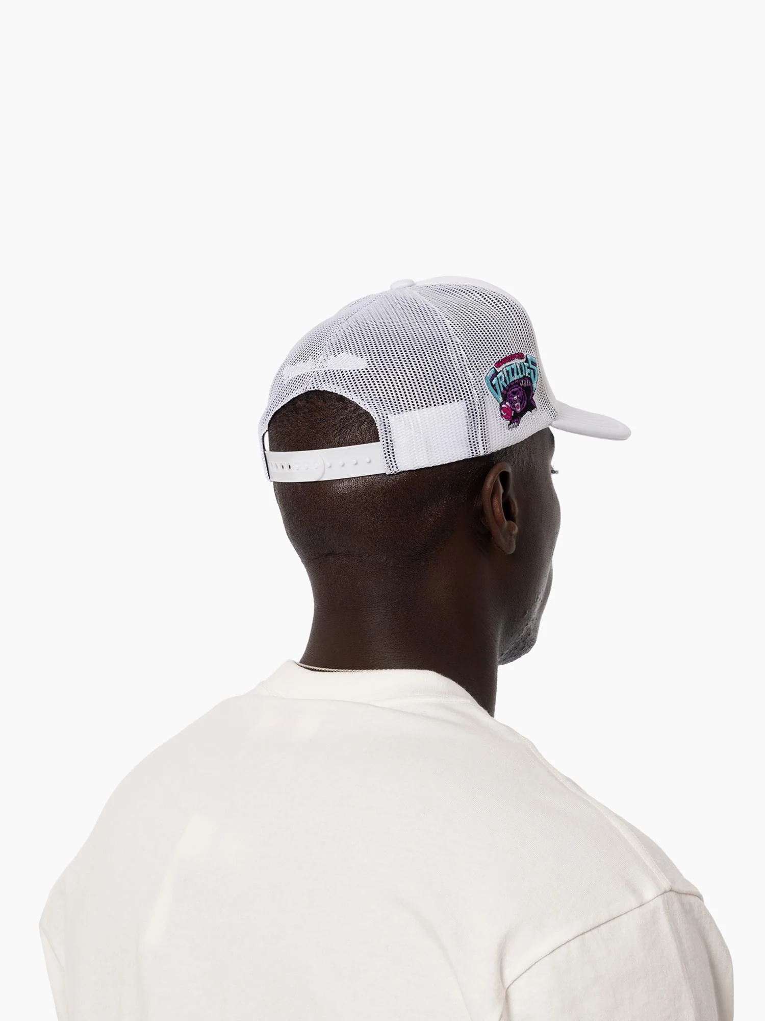 Vancouver Grizzlies Airbrush Script Trucker Cap - Image 3
