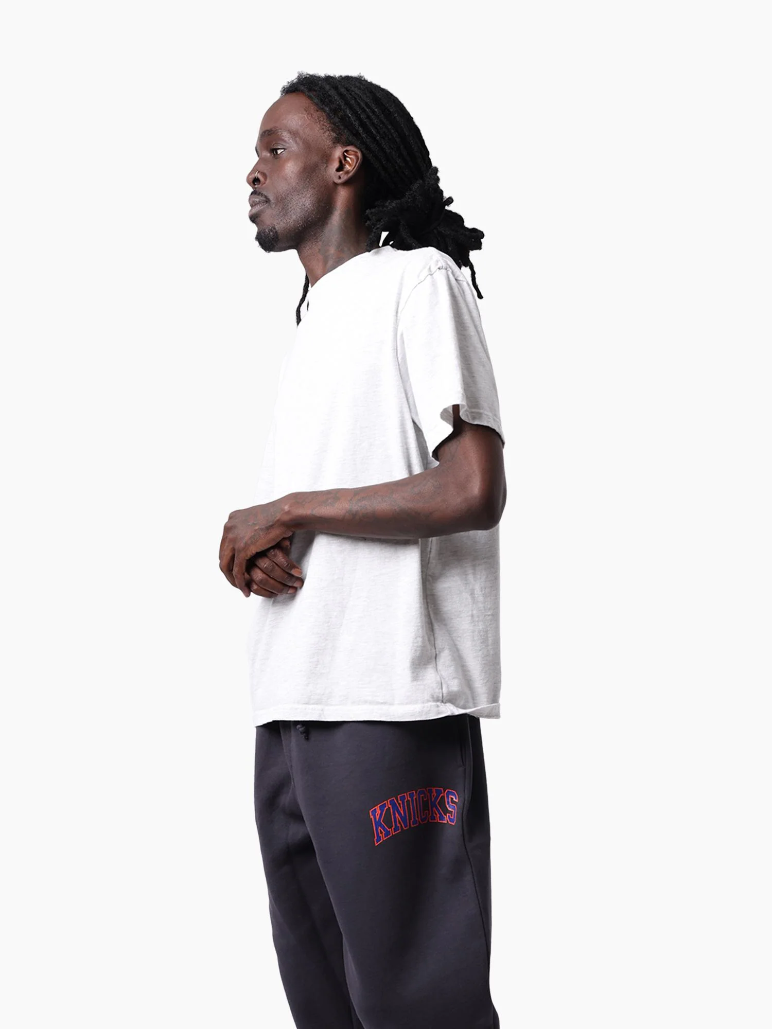 New York Knicks Arch Sweatpants - Image 3