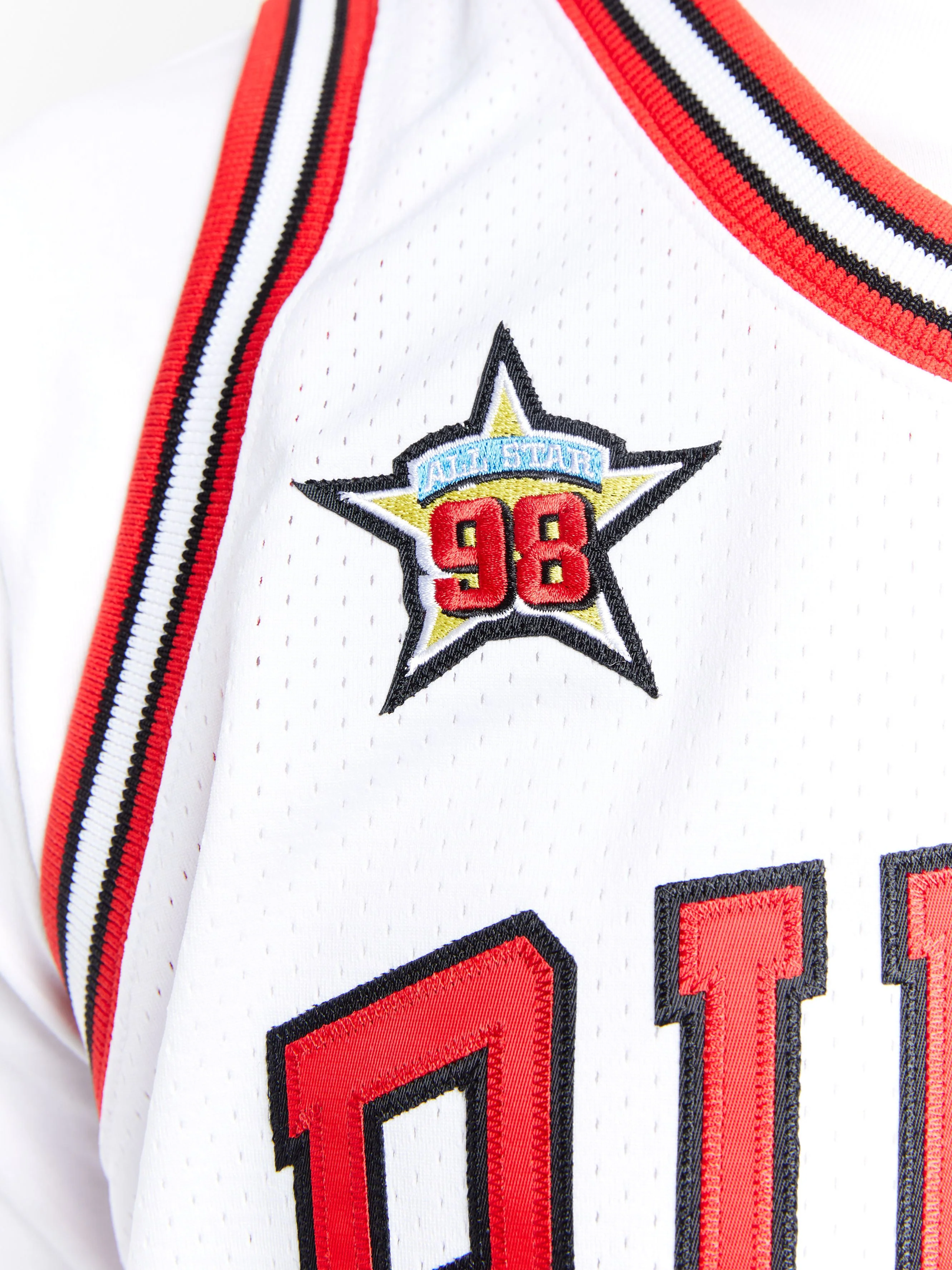 Michael Jordan 1998 Chicago Bulls Authentic Swingman Jersey - Image 5