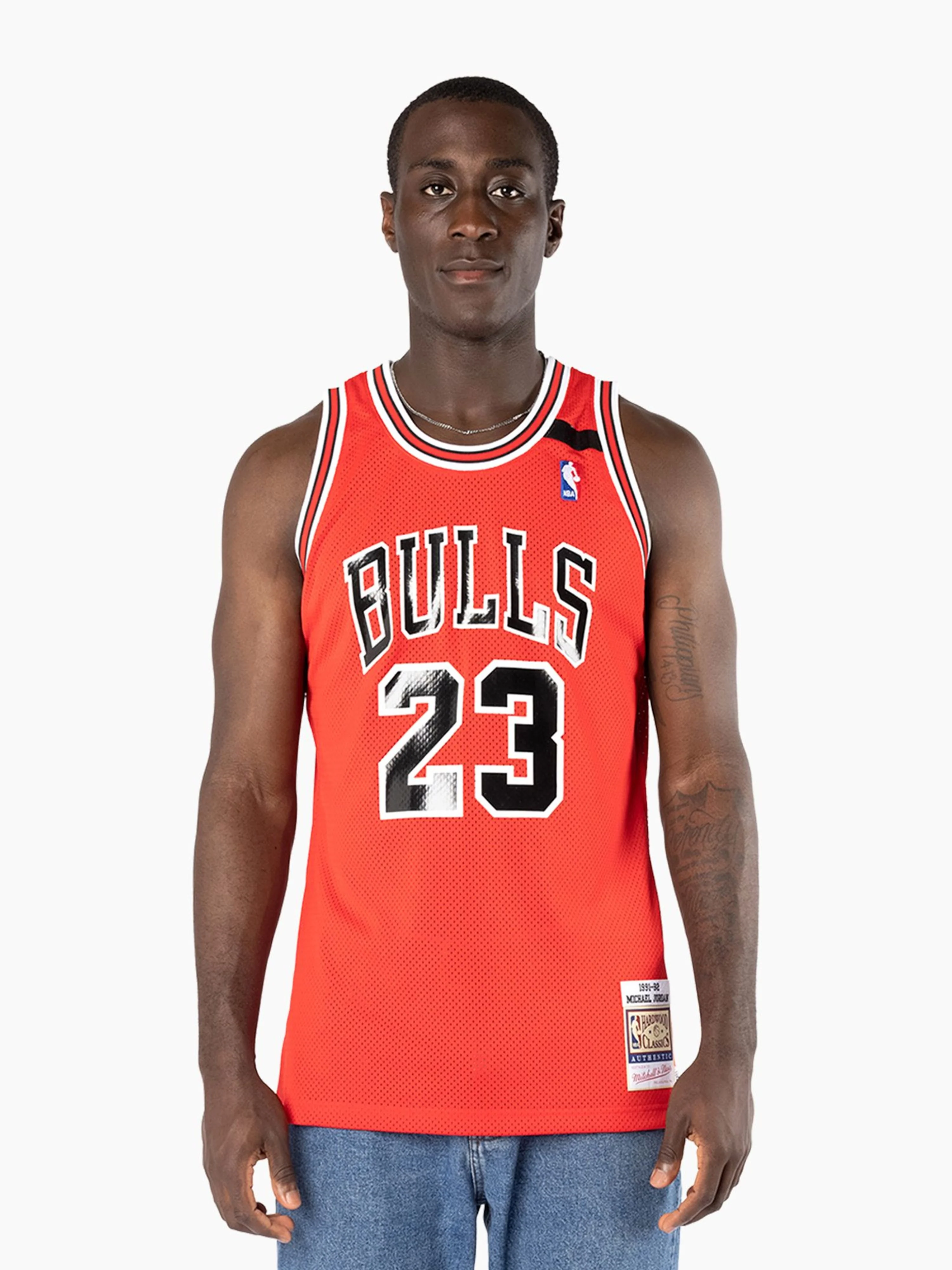 Michael Jordan 1991-92 Chicago Bulls Road Authentic Jersey