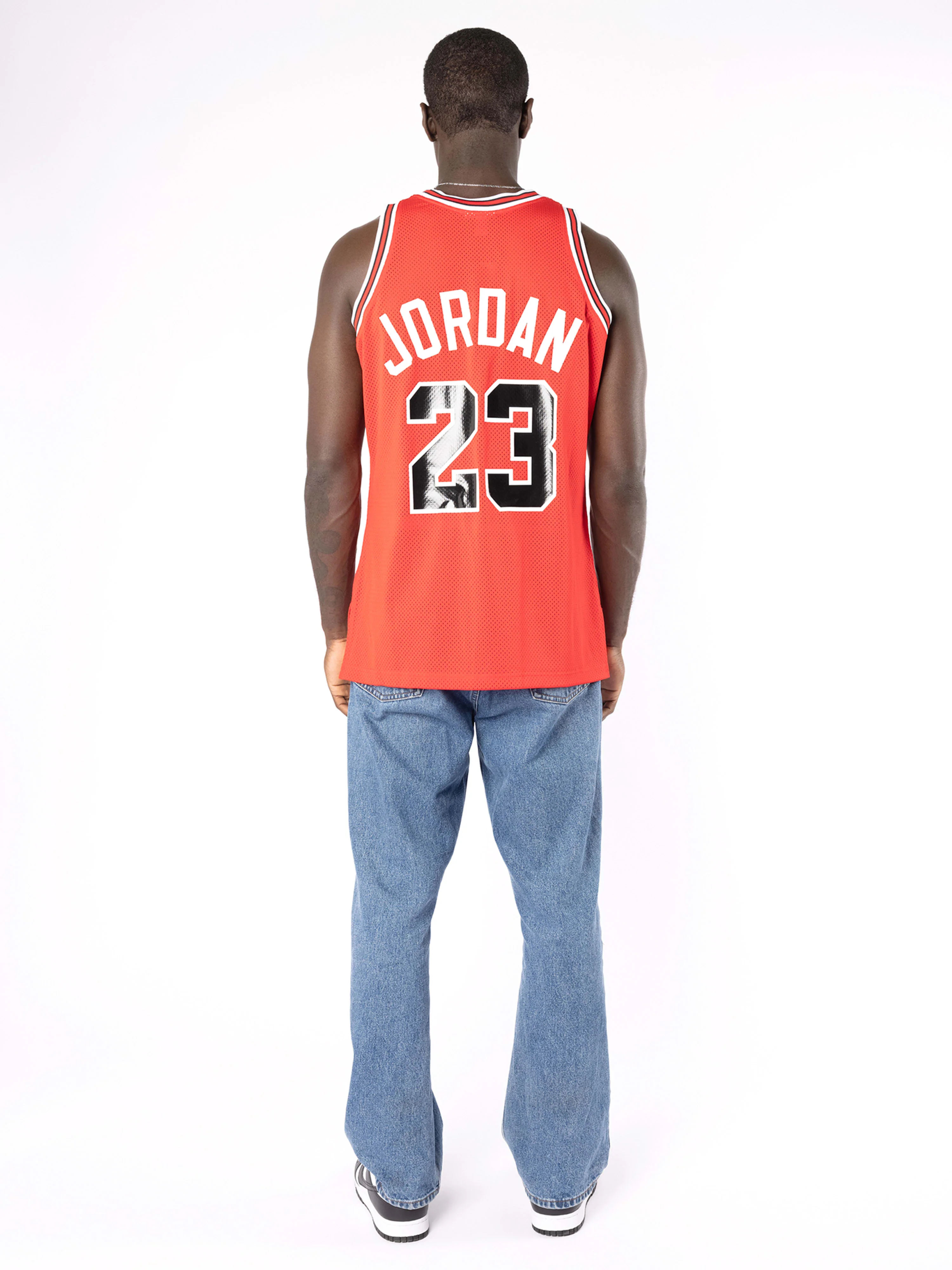 Michael Jordan 1991-92 Chicago Bulls Road Authentic Jersey - Image 2