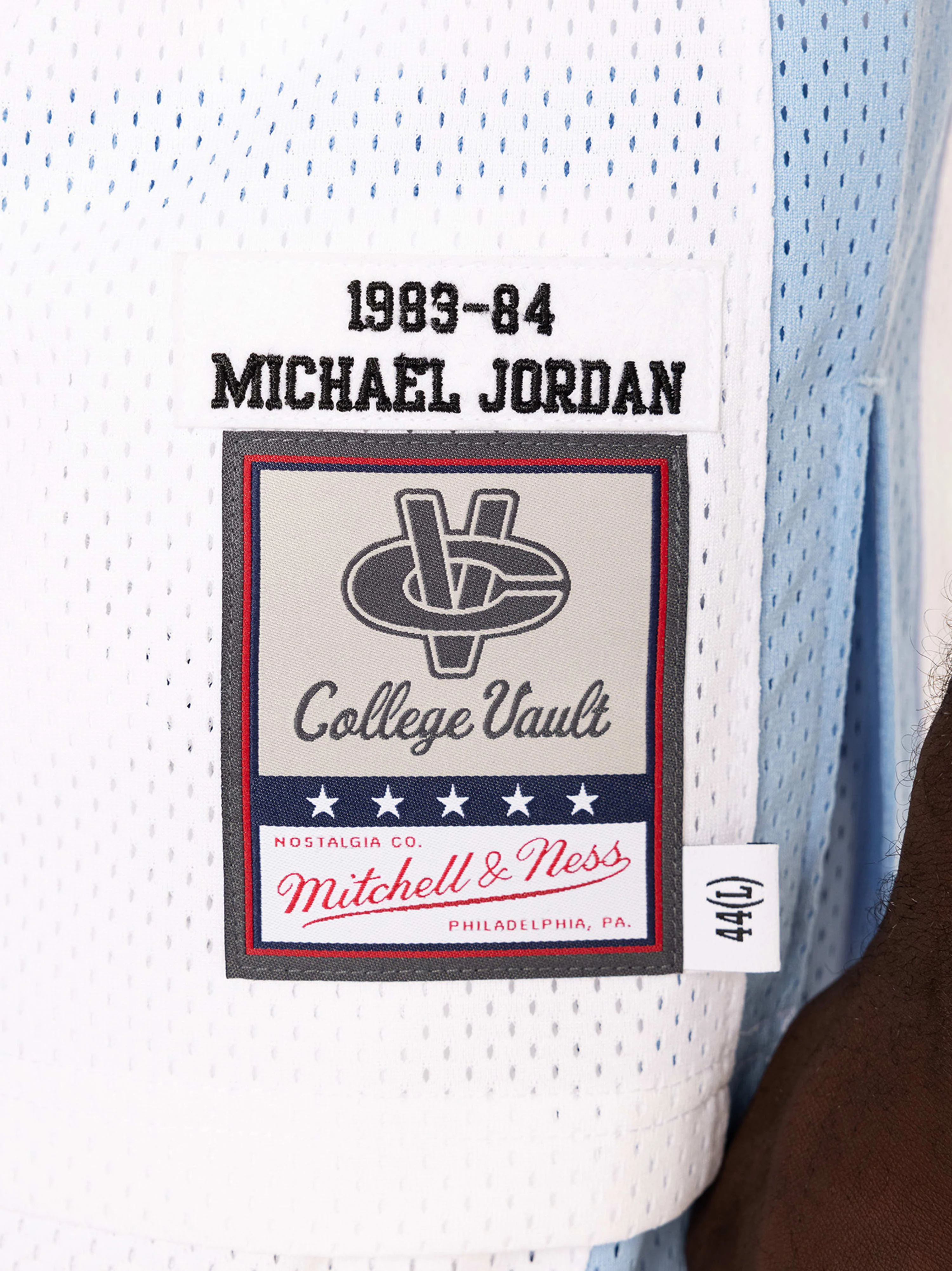 Michael Jordan 1983-84 University of North Carolina Authentic Jersey - Image 4