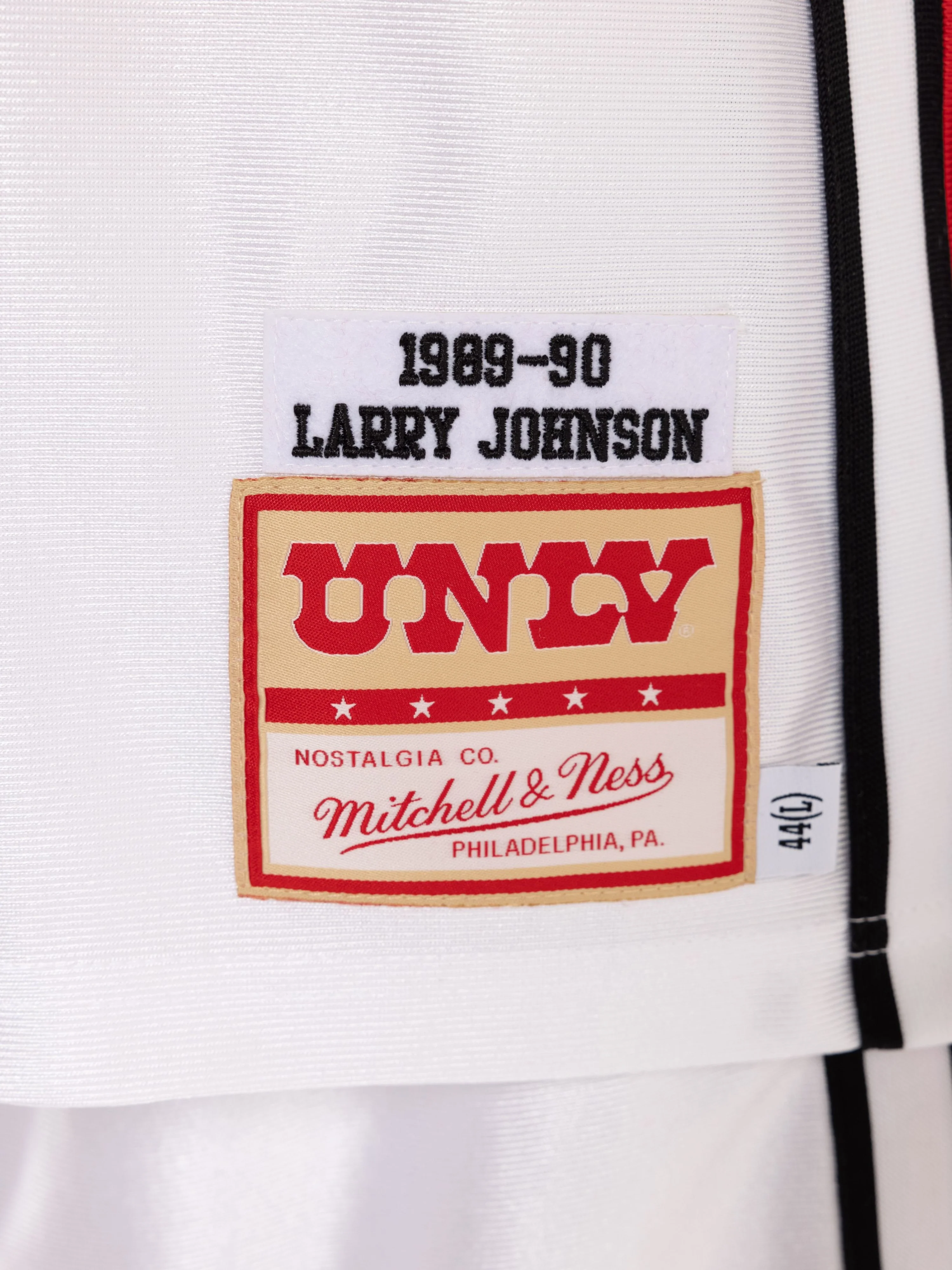 Larry Johnson 1989-90 University of Las Vegas Authentic Jersey - Image 4