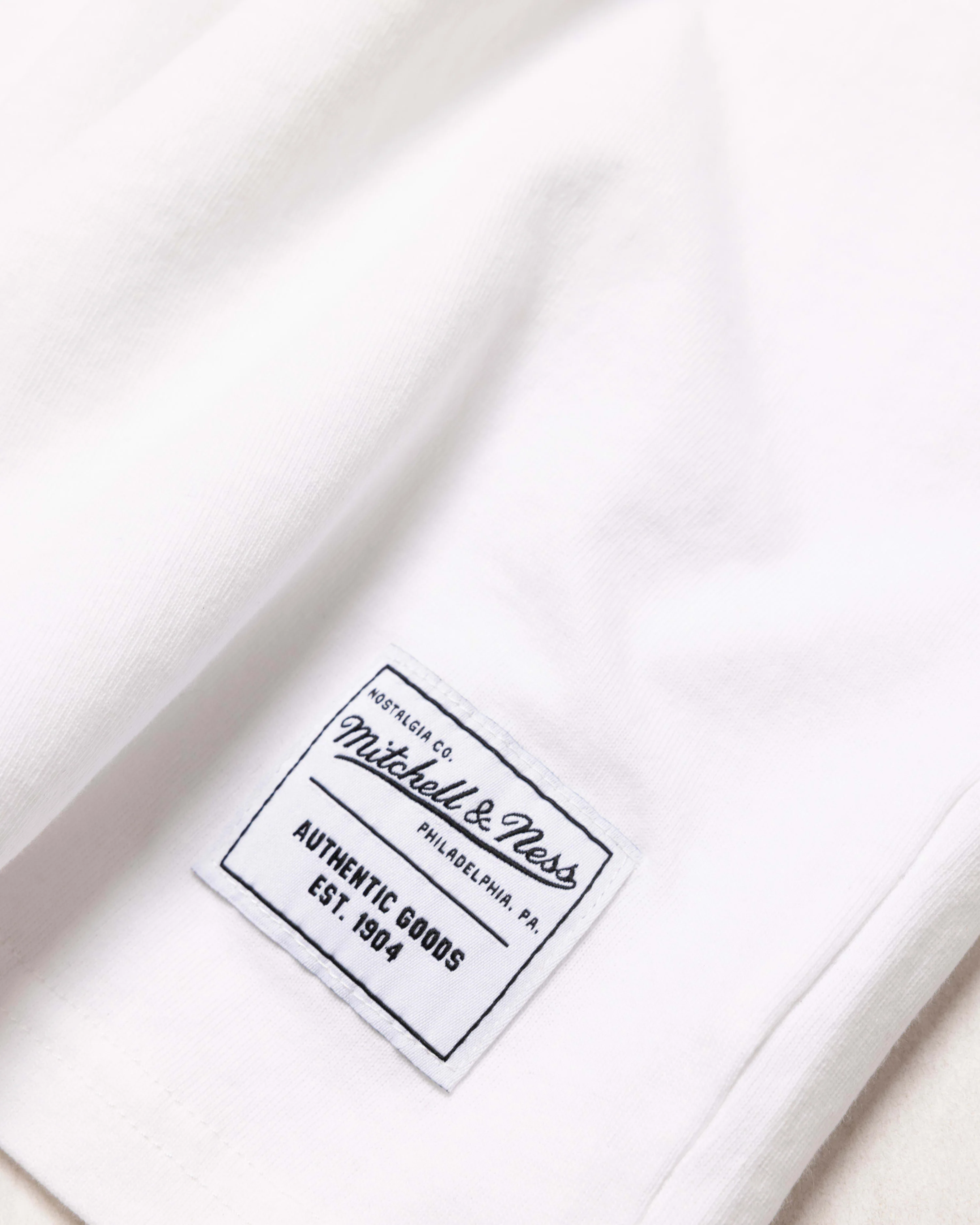 Authentic Goods Premium Heavy Weight Boxy Tee - Image 10
