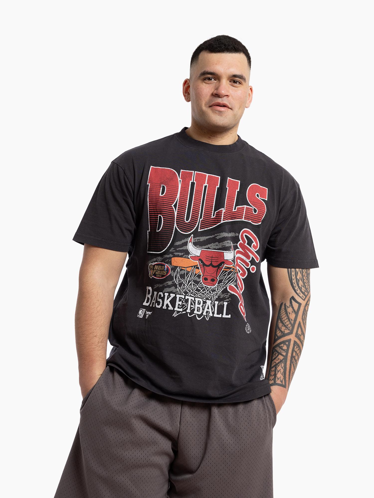 Chicaog Bulls Basket Tee - Image 3