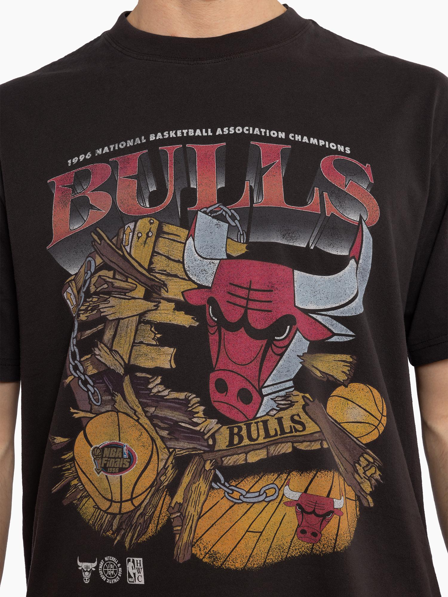 Chicago Bulls Bevel Burst Tee - Image 4