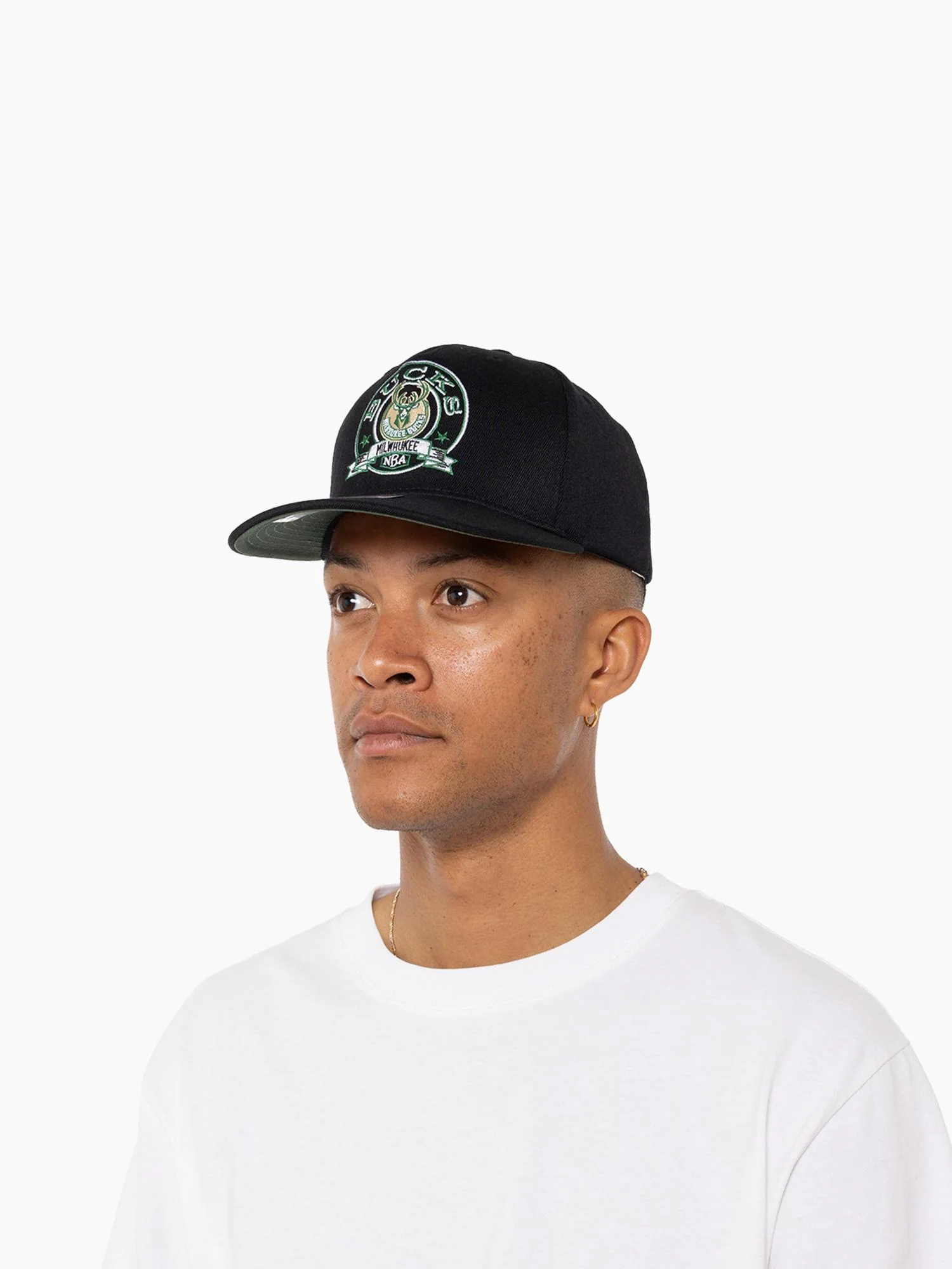 Milwaukee Bucks Black Team Logo Pro Pinch Snapback - Image 2
