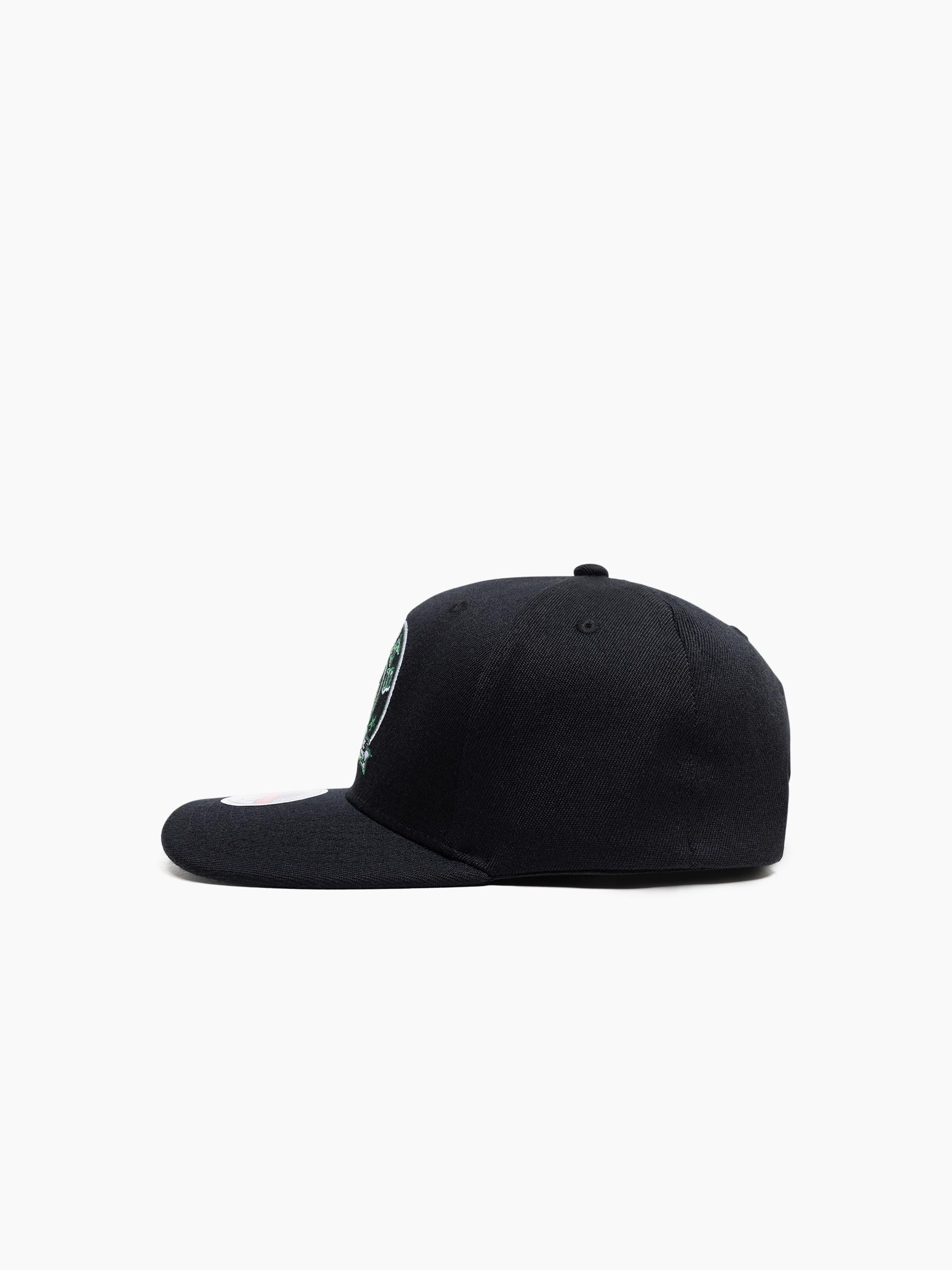 Milwaukee Bucks Black Team Logo Pro Pinch Snapback - Image 4