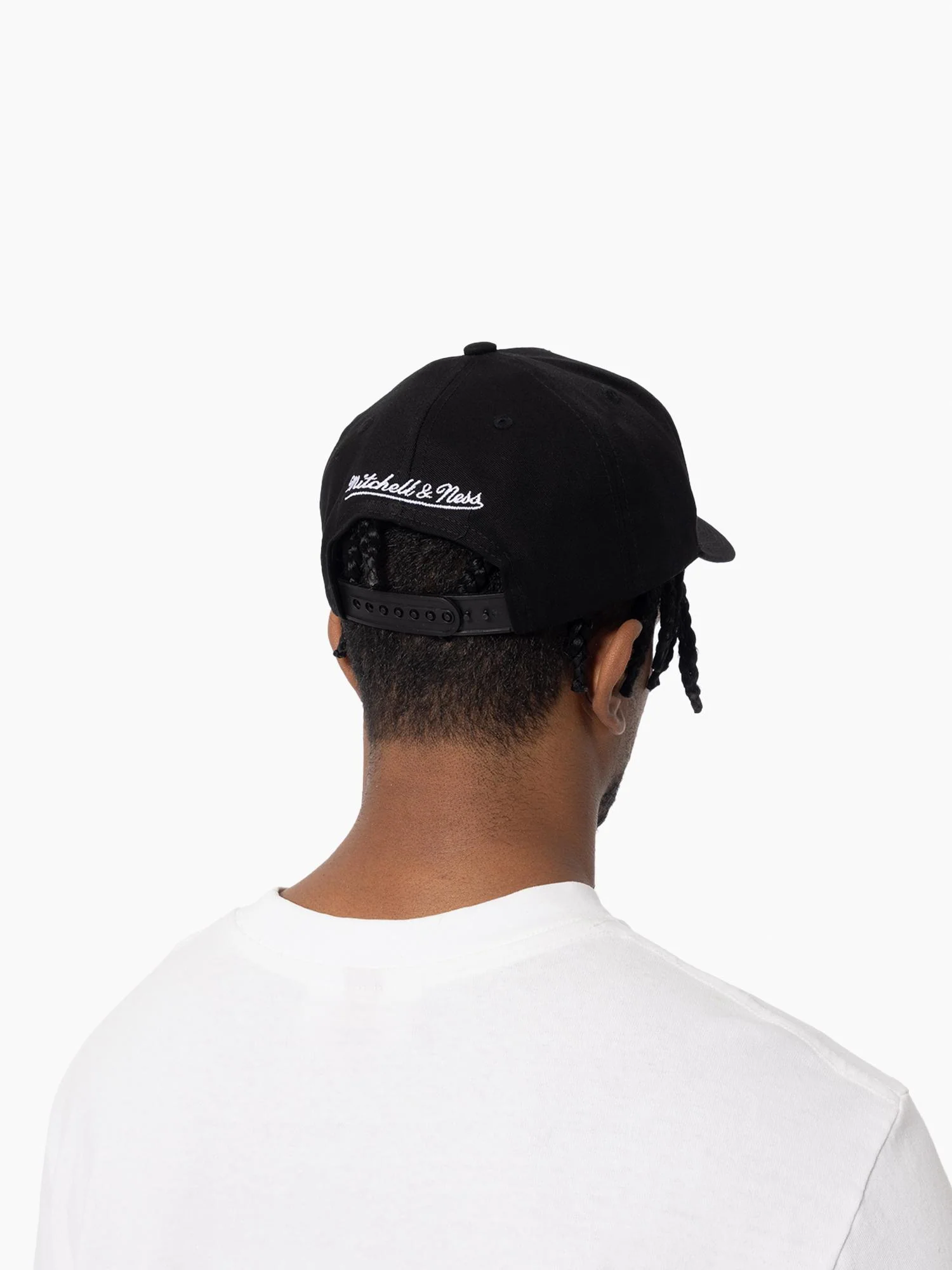 L.A Lakers Evergreen Team Pro Pinch Snapback - Image 3