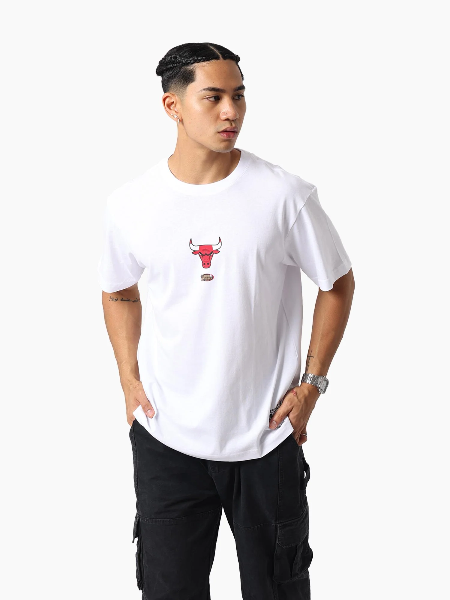 Chicago Bulls Arch Logo Tee - Image 3