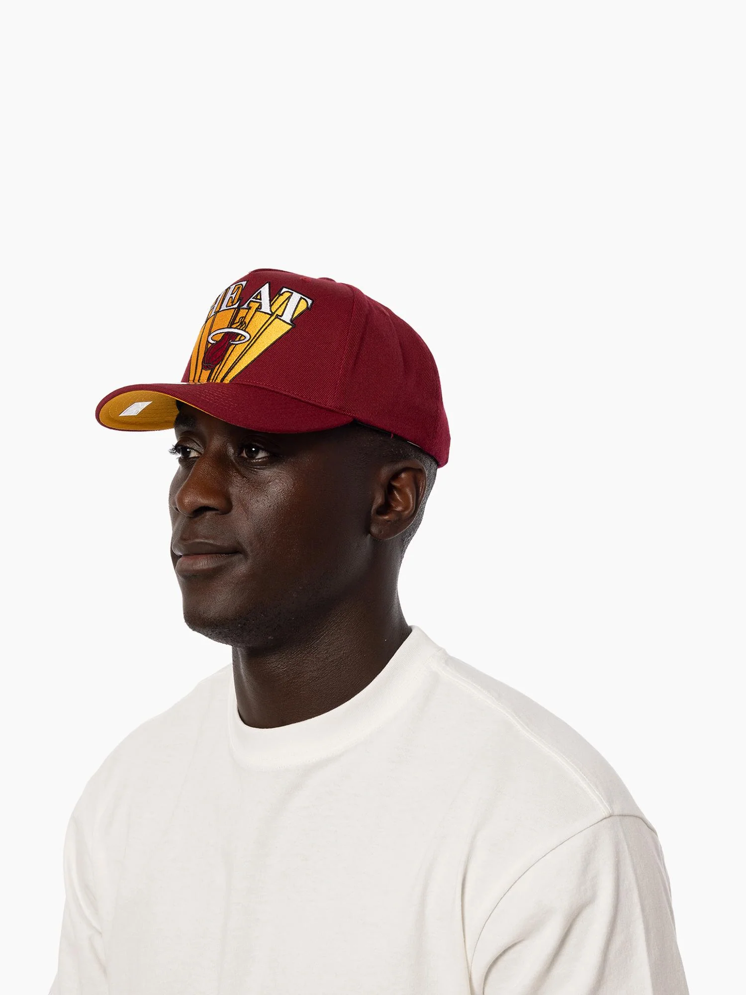 Miami Heat Buzzer Beater Pinch Panel Snapback - Image 2