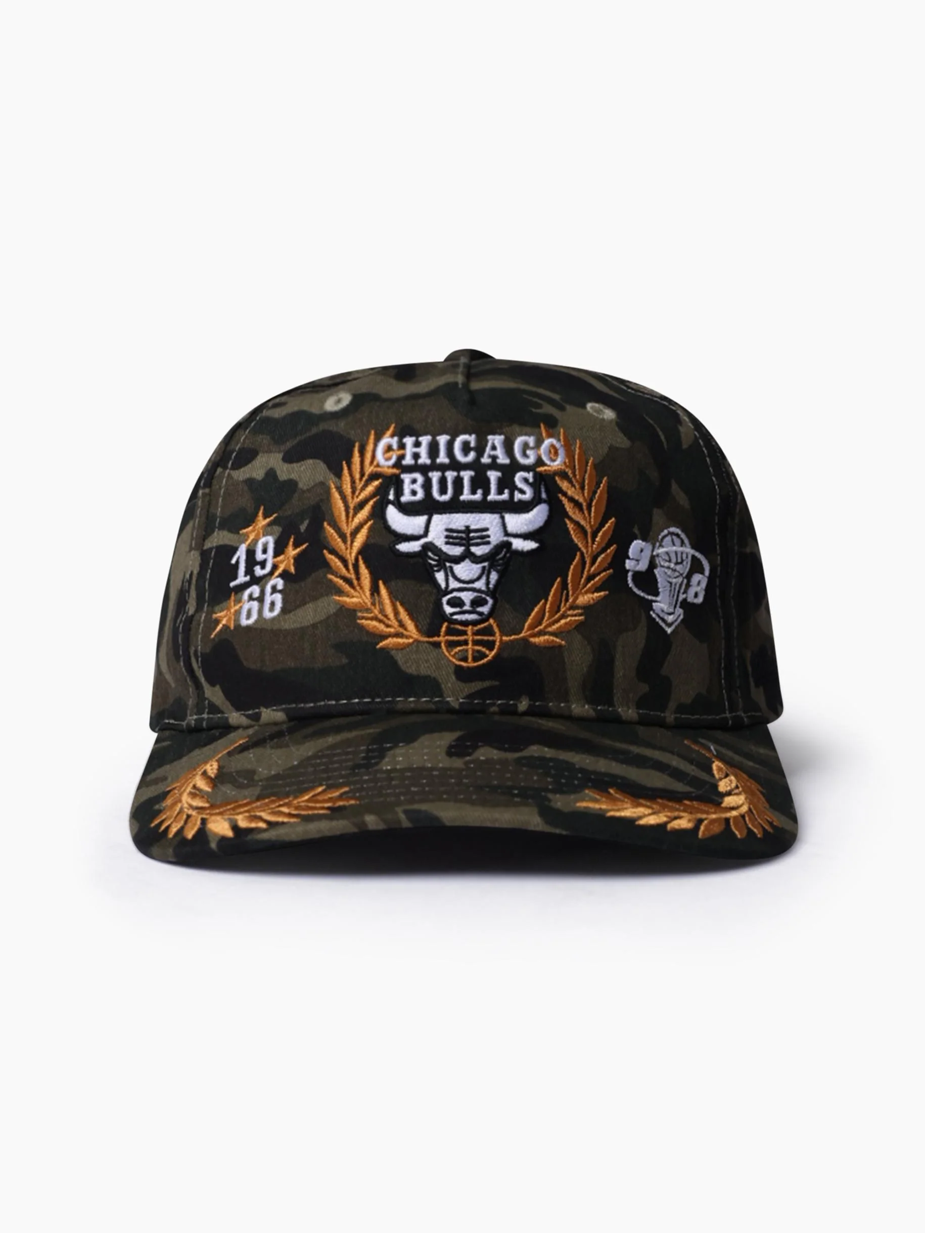 Chicago Bulls Camo Text & Stars Origins Snapback