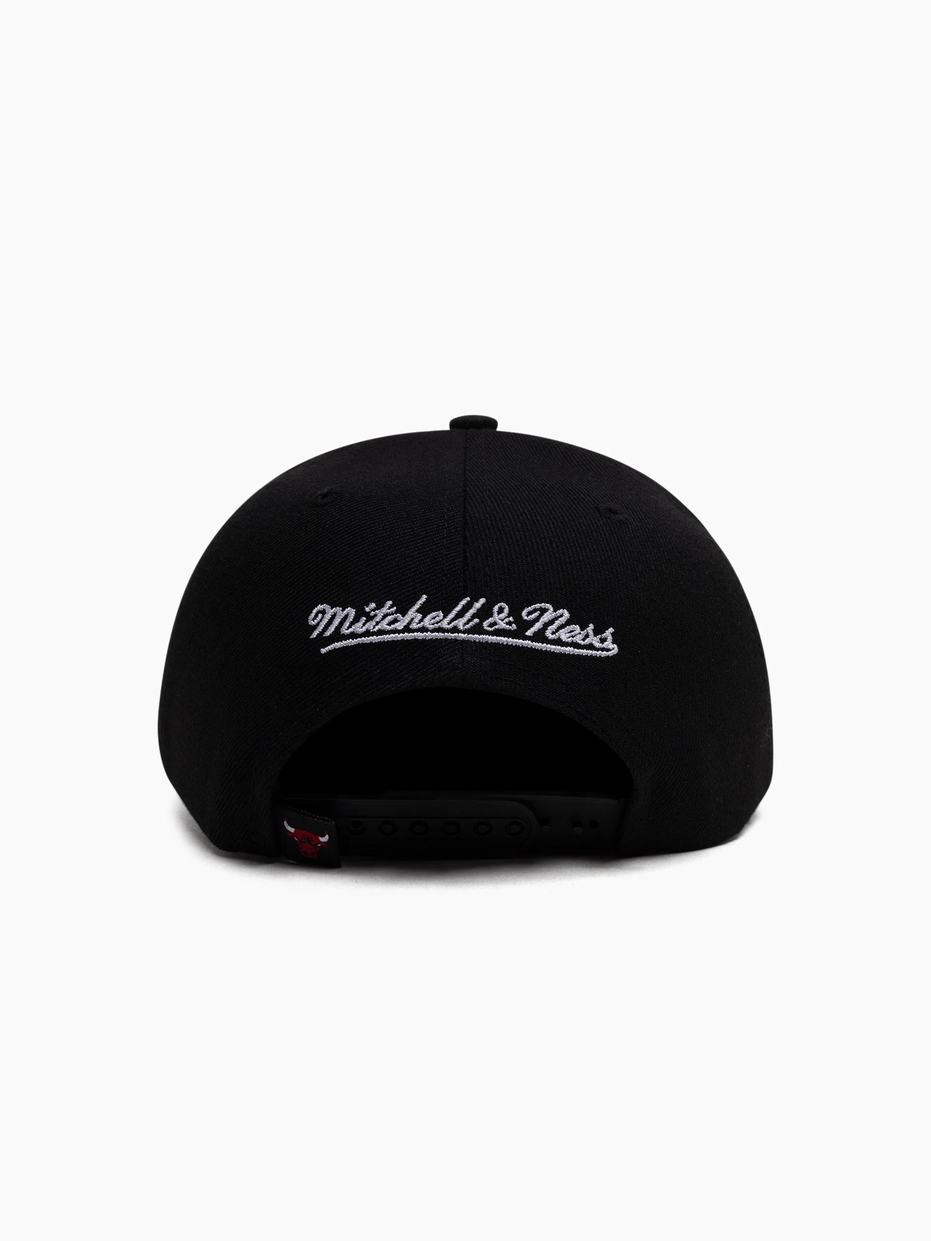 Chicago Bulls Neon Logo Pro Crown Snapback - Image 5