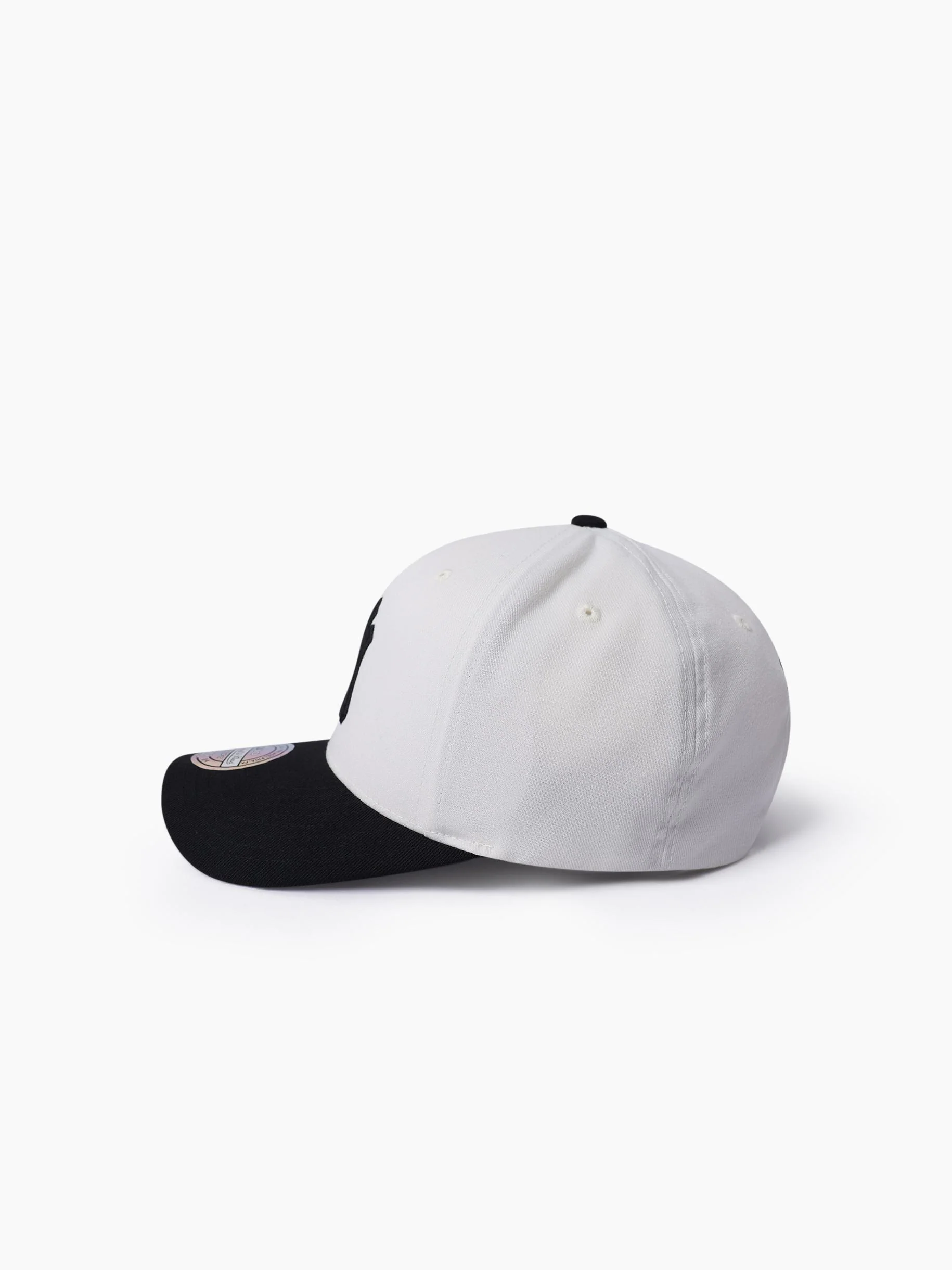 New York Yankees Cream & Black Flex 110 Snapback - Image 3