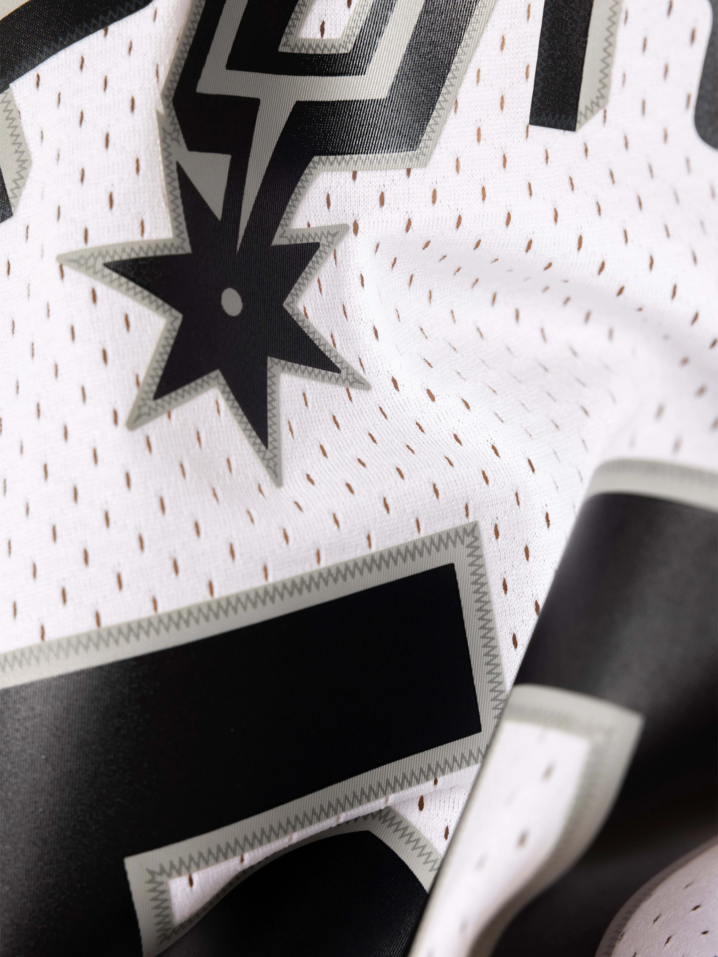 David Robinson 1998-99 San Antonio Spurs Home Swingman Jersey - Image 5