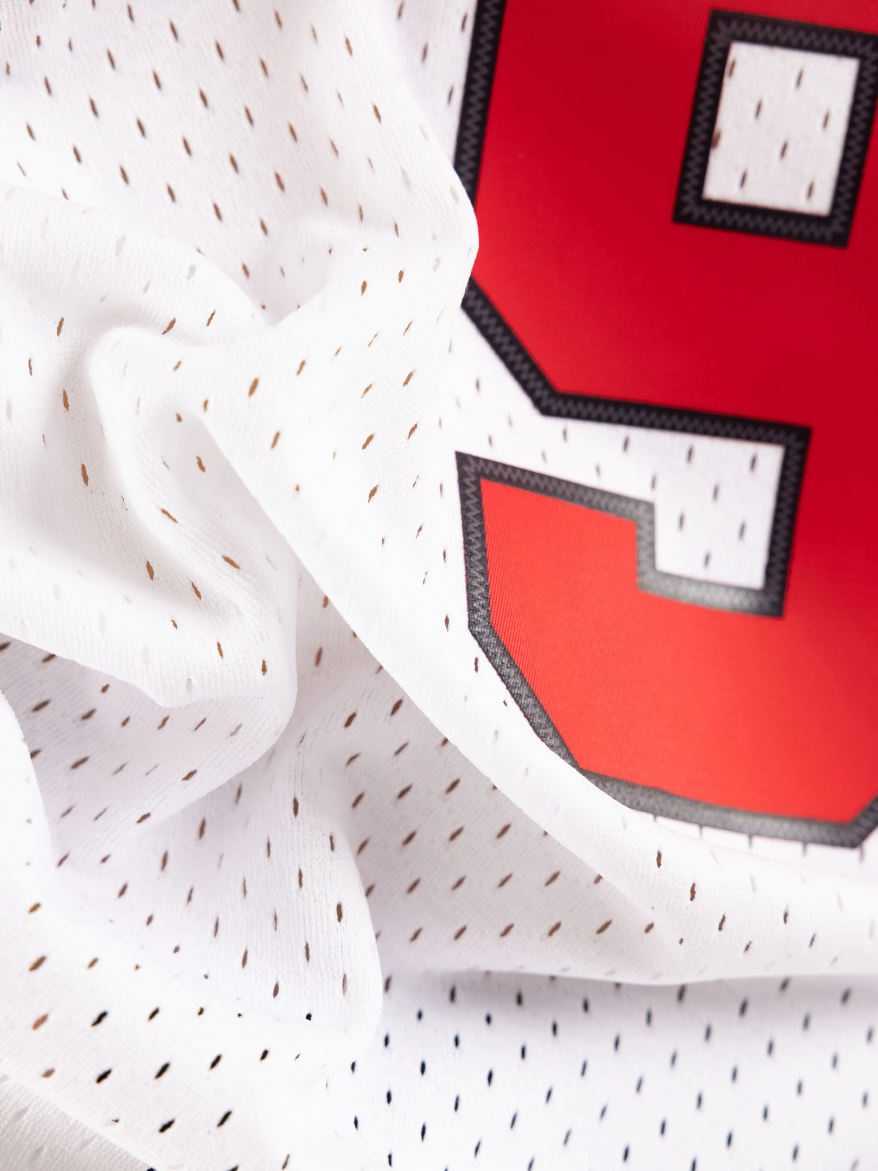 Dennis Rodman 1997-98 Chicago Bulls Home Swingman Jersey - Image 5