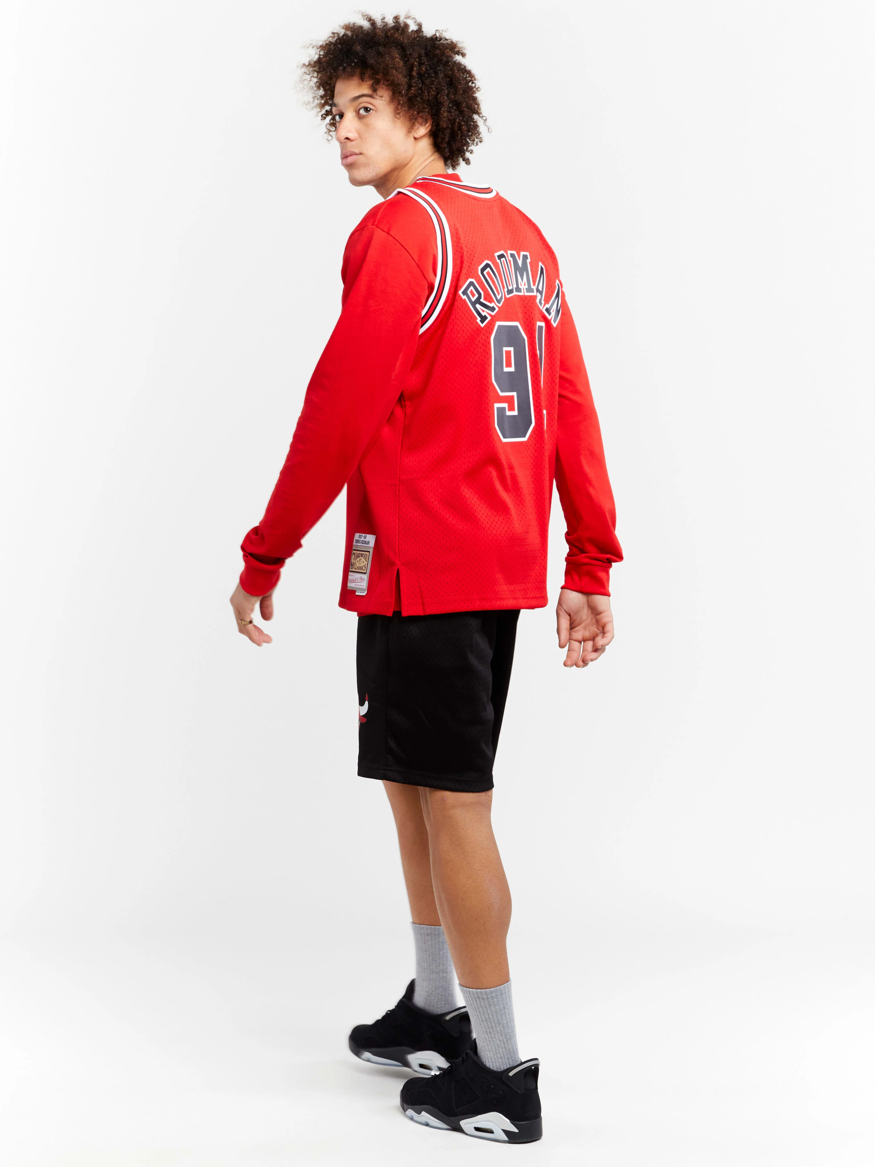 Dennis Rodman 1997-98 Chicago Bulls Road Swingman Jersey - Image 3