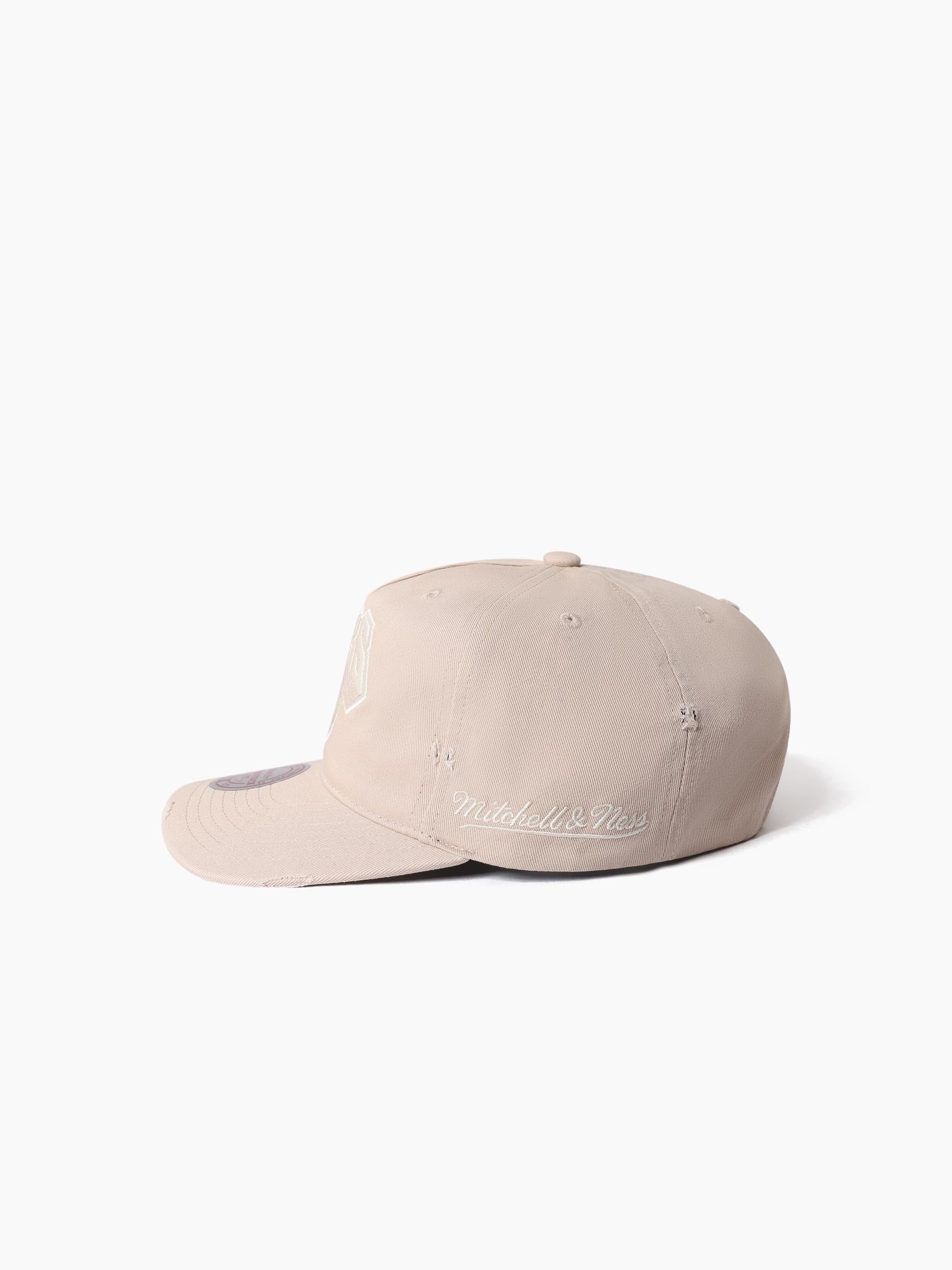 New York Knicks Distressed Patch Deadstock Snapback - Image 2