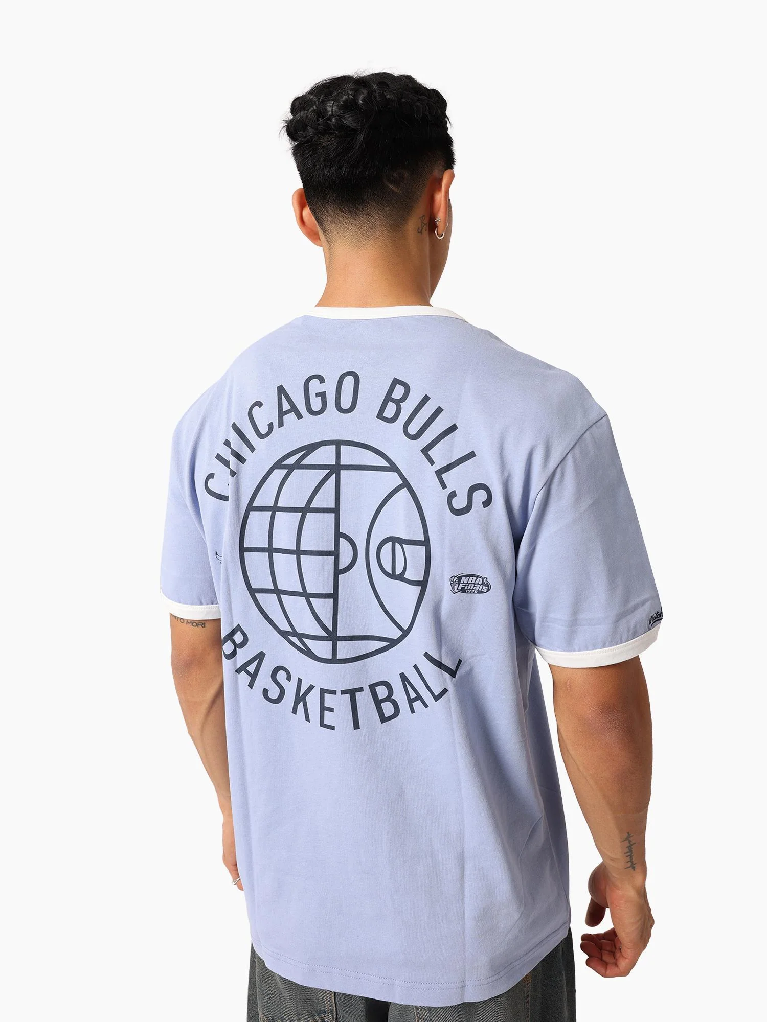 Chicago Bulls Global Ringer Tee - Image 3
