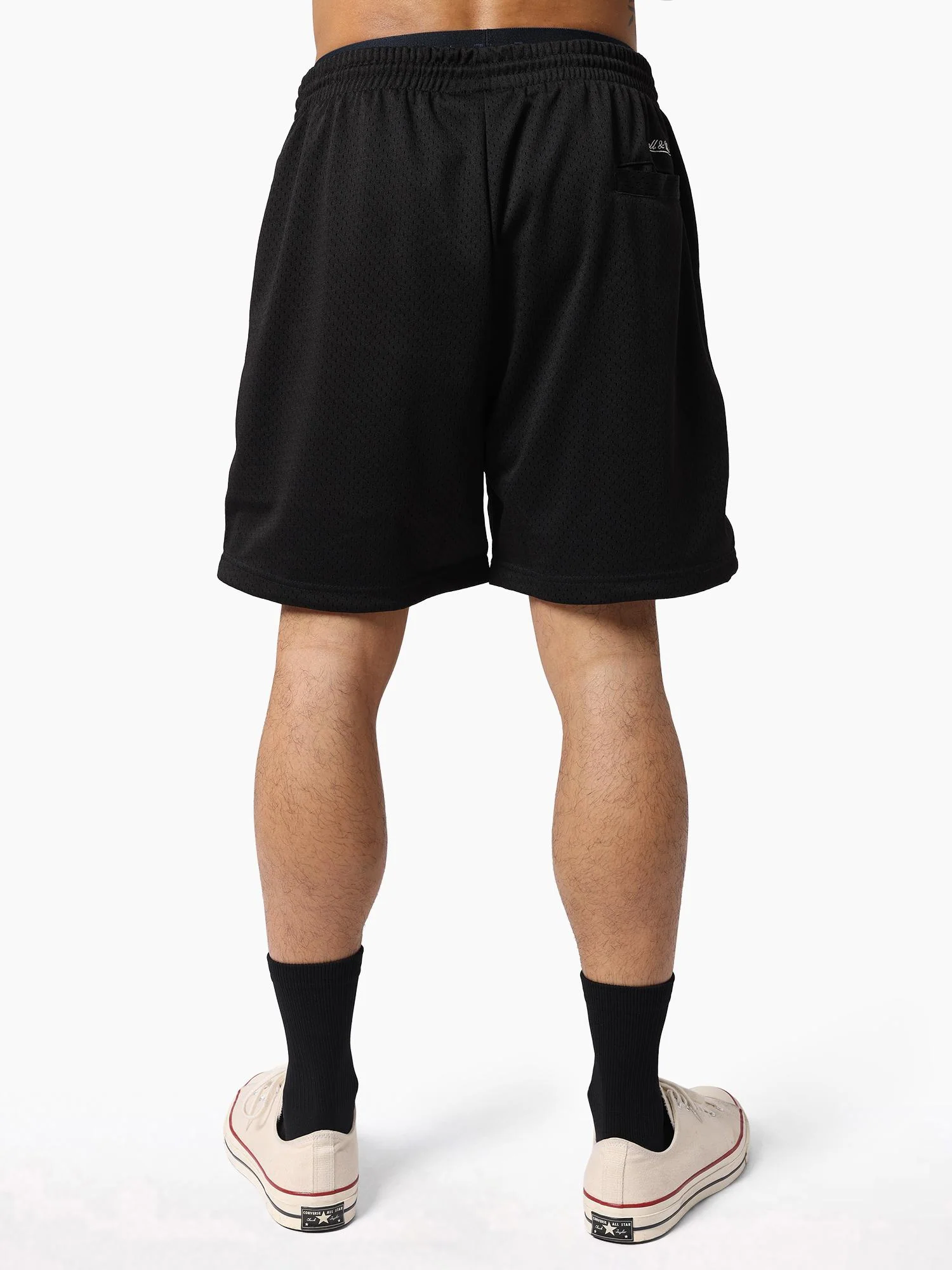 Chicago Bulls Graffiti Tag Shorts - Image 4