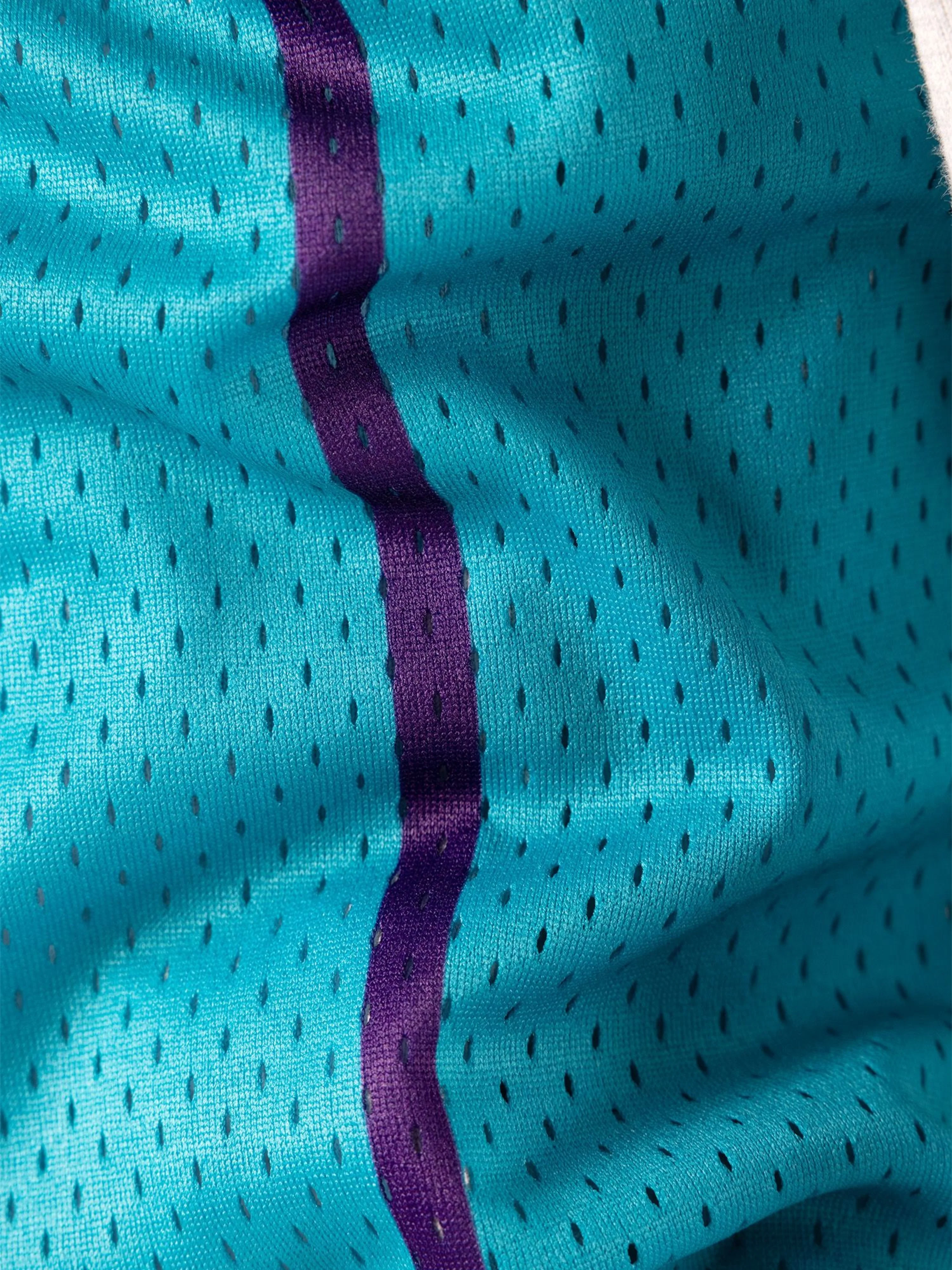 Larry Johnson 1992-93 Charlotte Hornets Road Swingman Jersey - Image 5