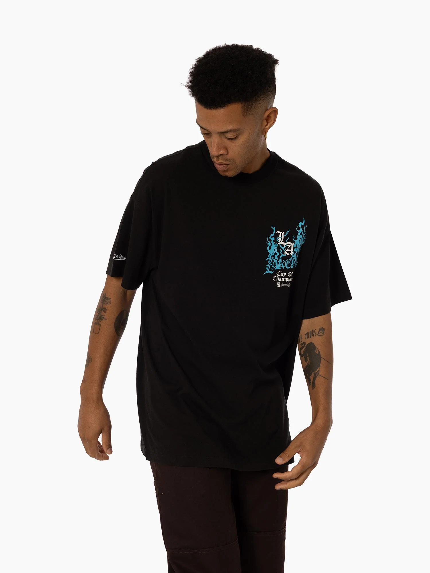 L.A Lakers Legends Last Forever Tee - Image 3