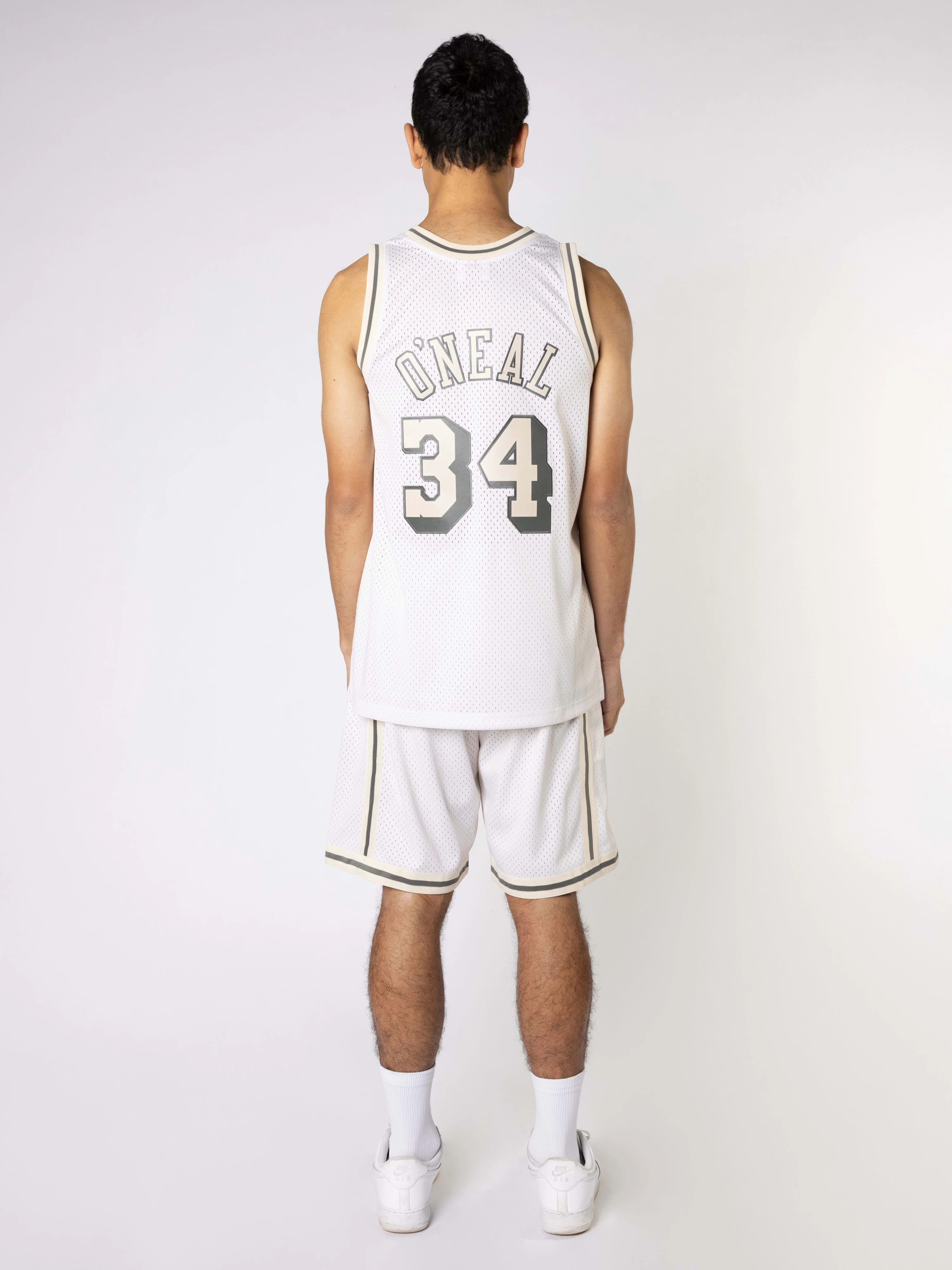 Los Angeles Lakers Unbleached Swingman Shorts - Image 4