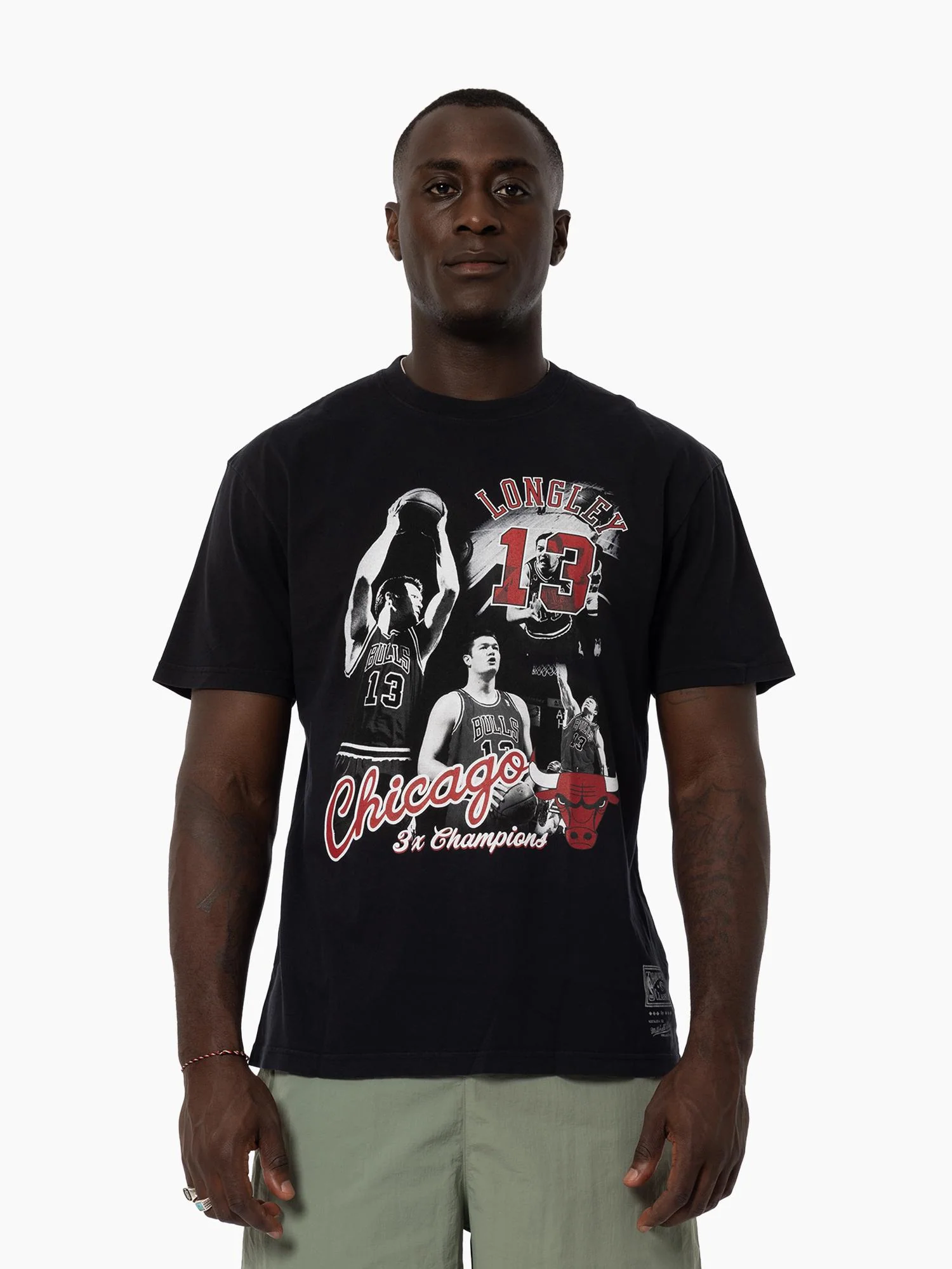 Luc Longley Chicago Bulls Vintage 3 x Champion Tee