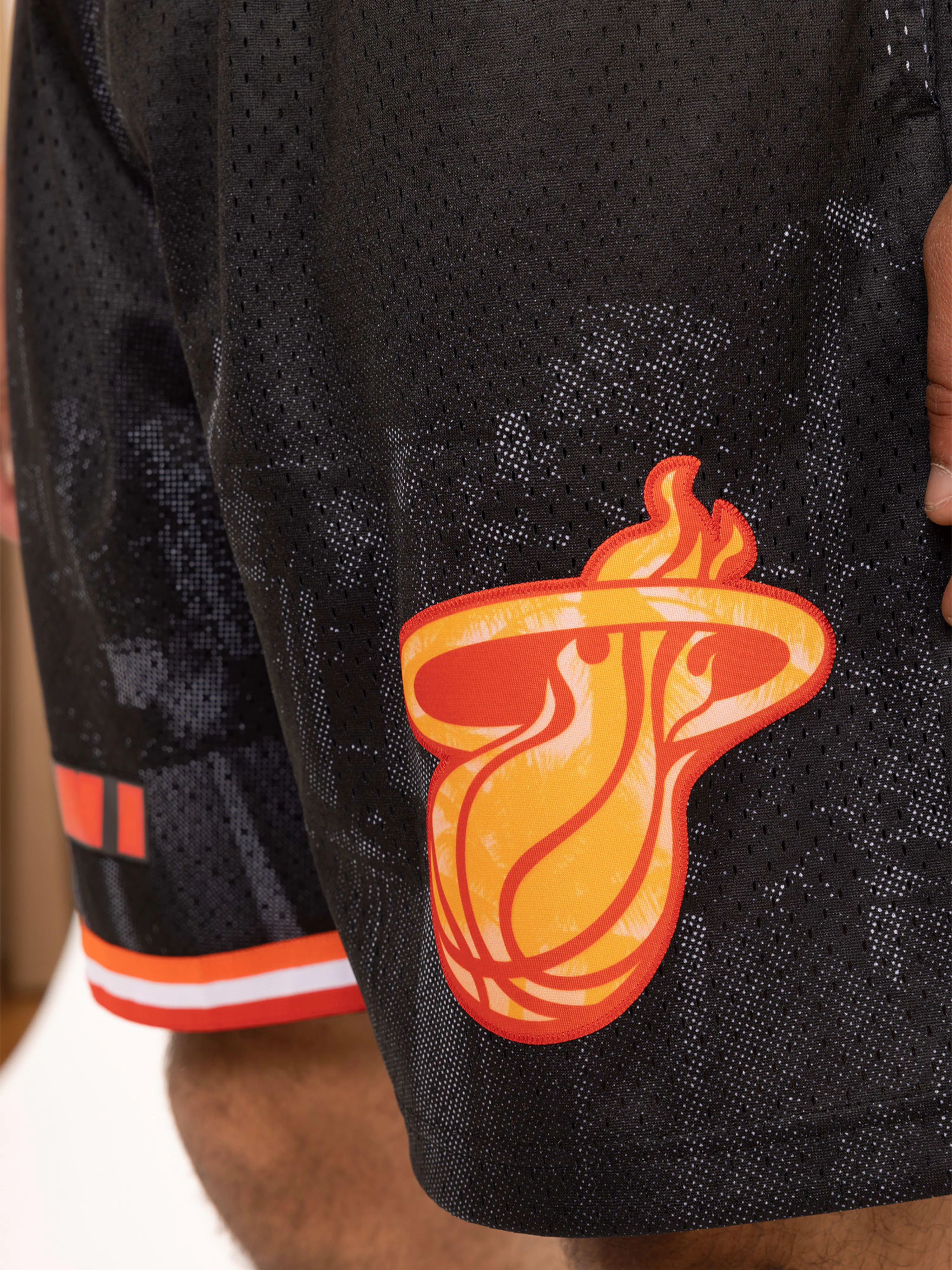 Nicky Jam x Reggaeton Miami Heat Swingman Shorts - Image 3