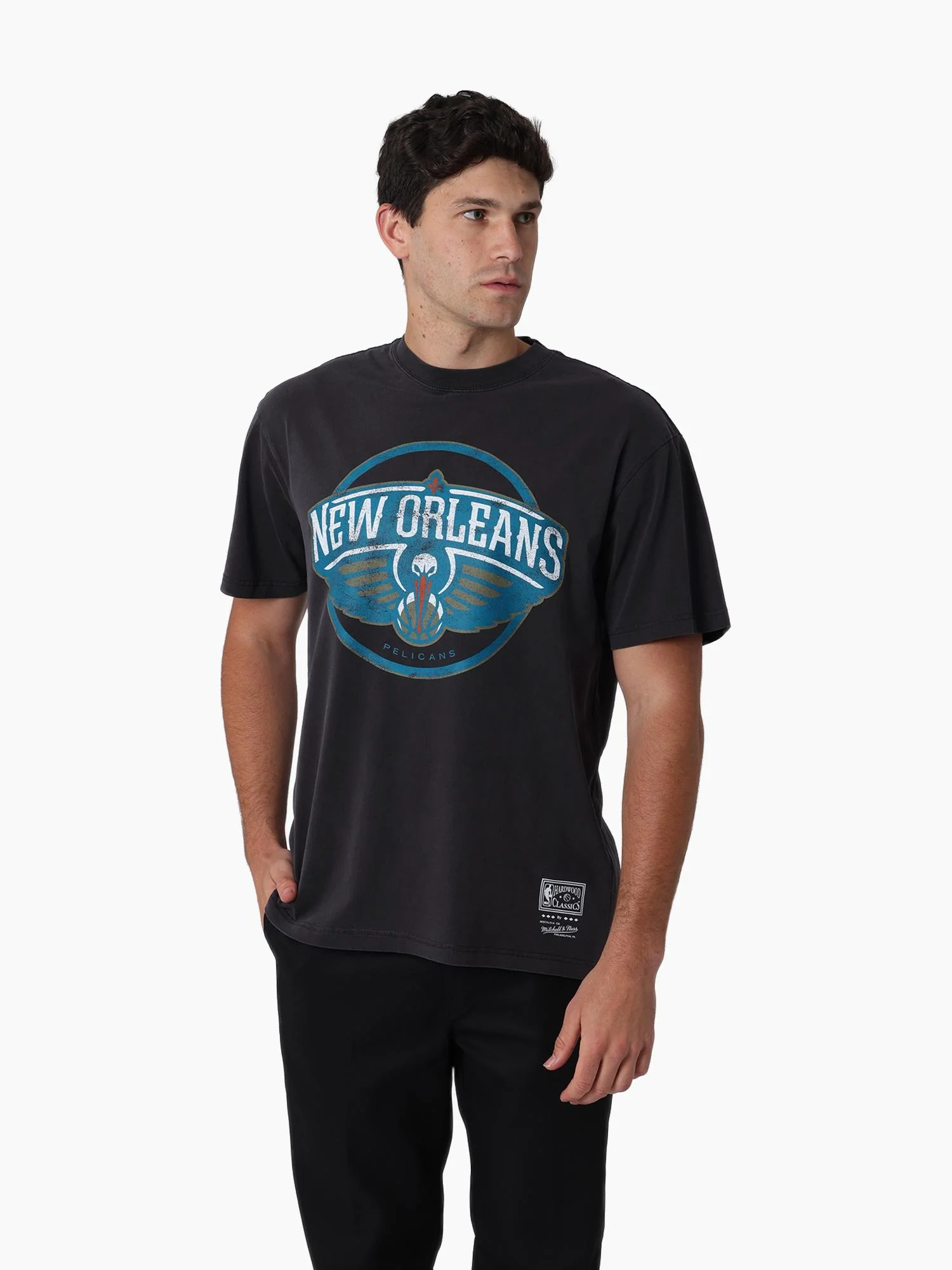 New Orleans Pelicans Vintage Tee - Image 3