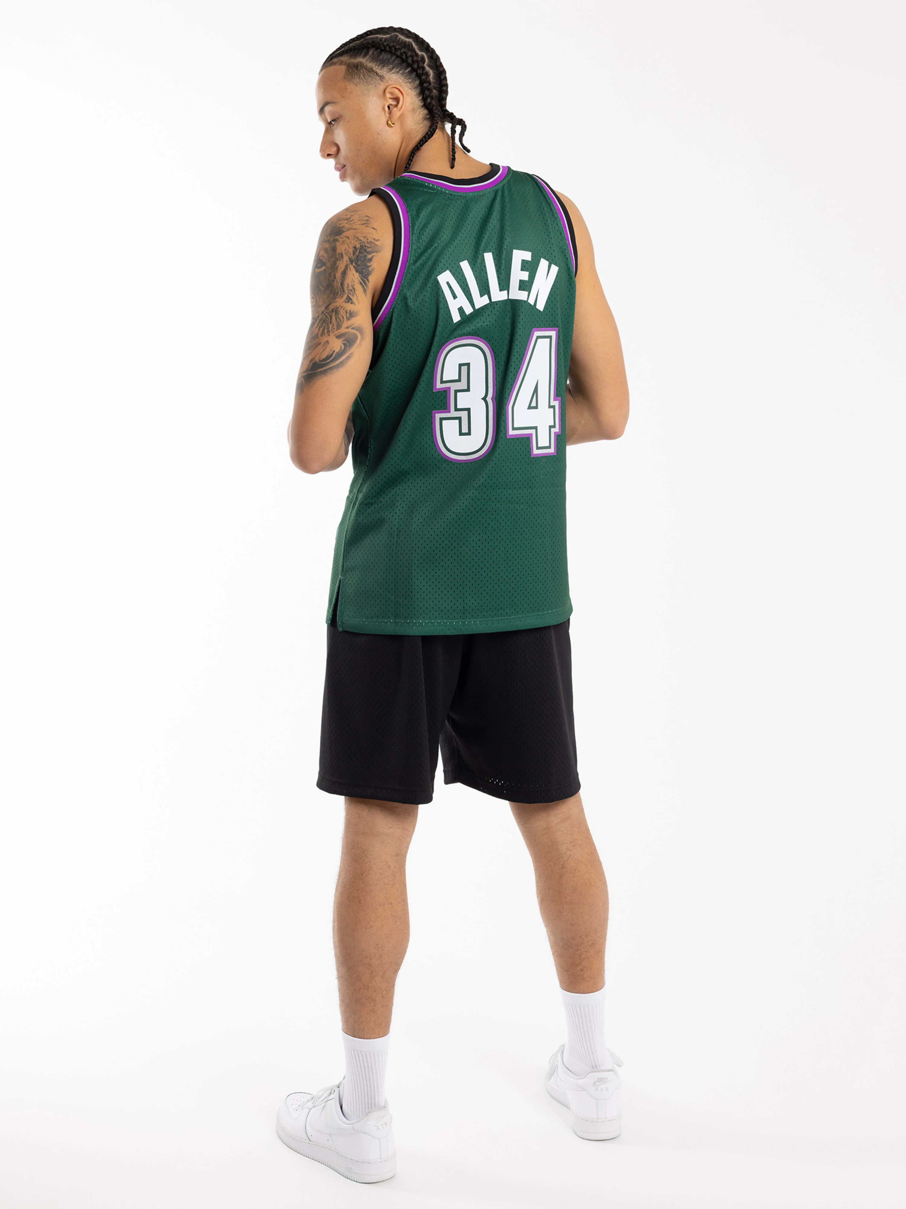 Ray Allen 1996-97 Milwaukee Bucks Road Swingman Jersey - Image 3