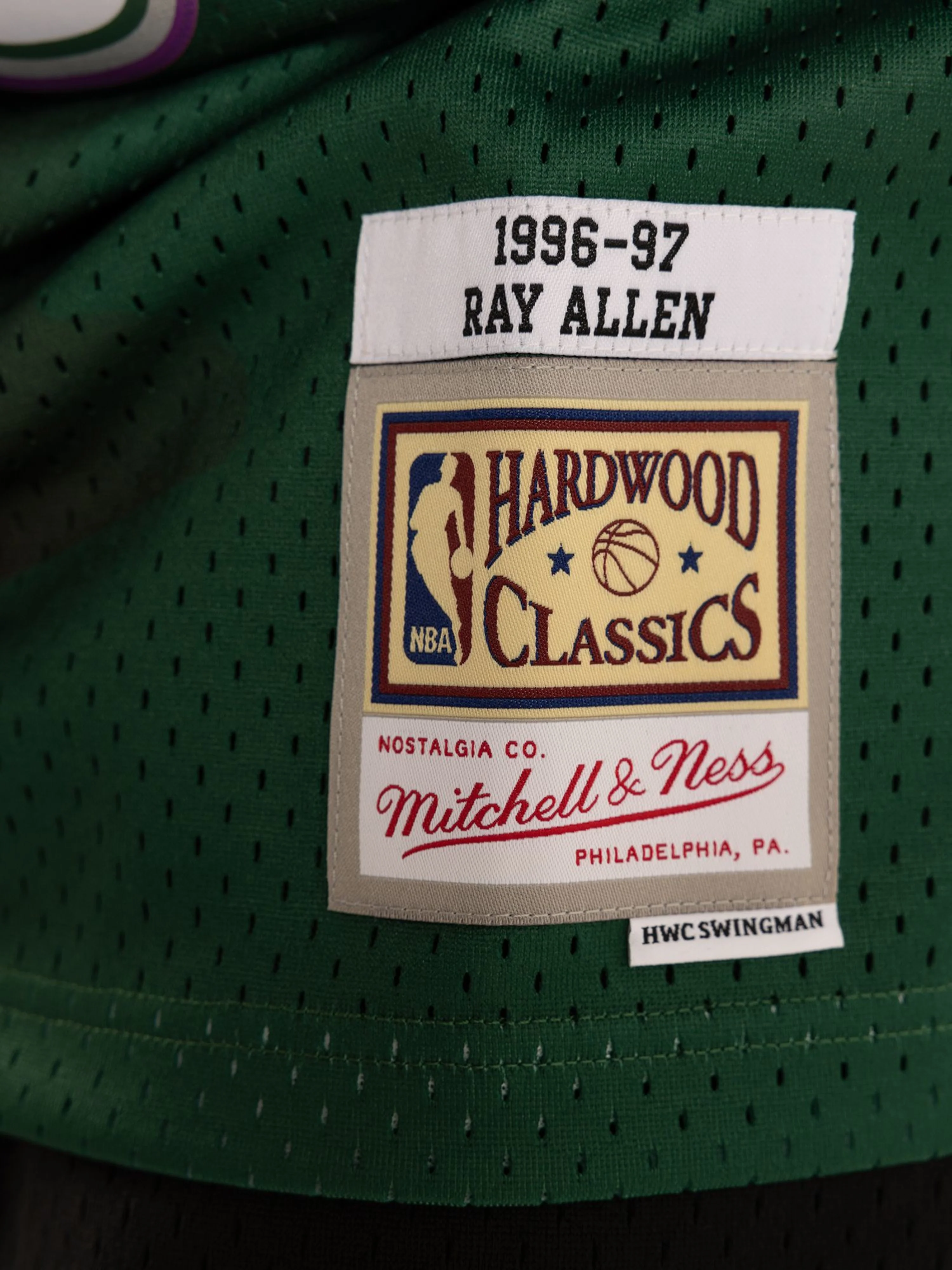 Ray Allen 1996-97 Milwaukee Bucks Road Swingman Jersey - Image 4