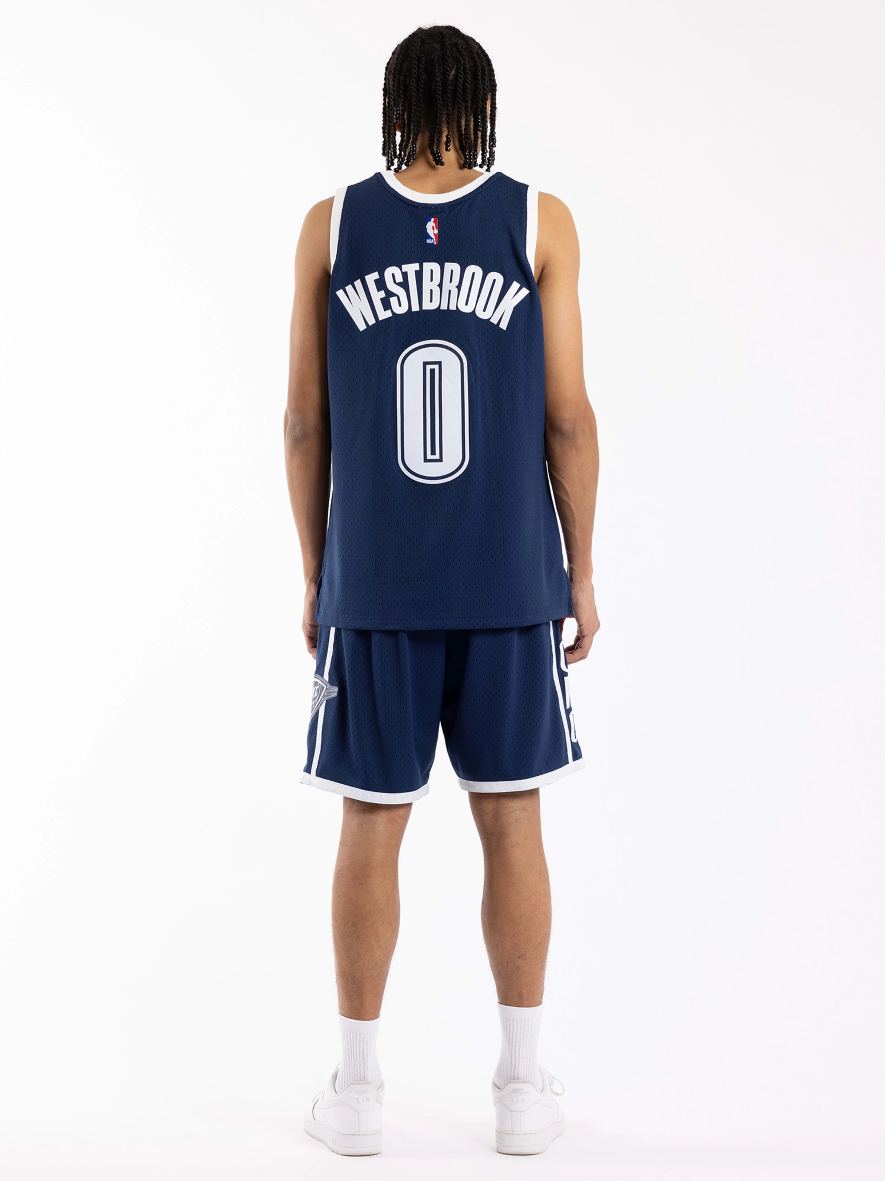 Russell Westbrook 2015-16 Oklahoma City Thunder Alternate Swingman Jersey - Image 2