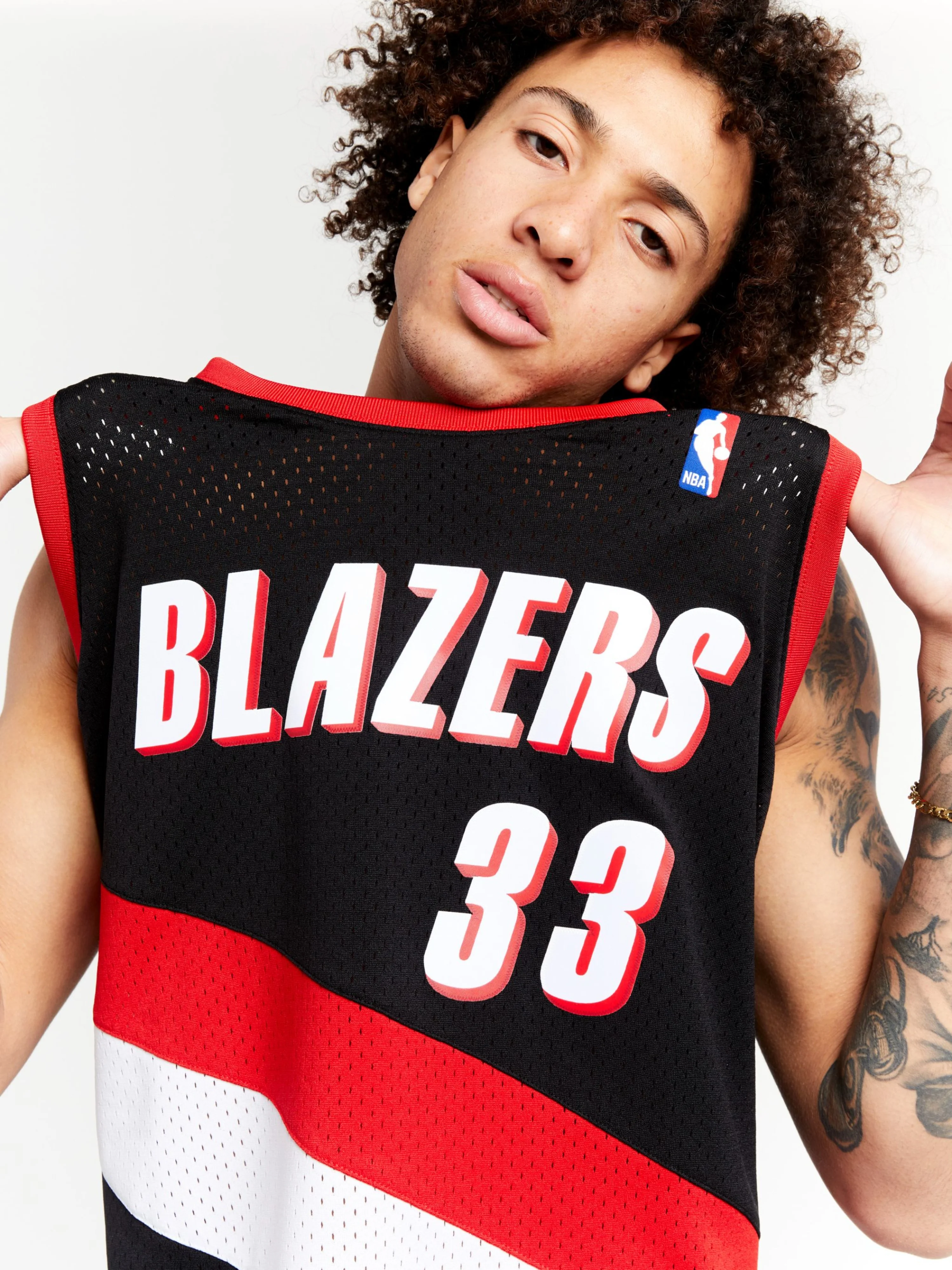 Scottie Pippen 1999-00 Portland Trail Blazers Road Swingman Jersey - Image 3