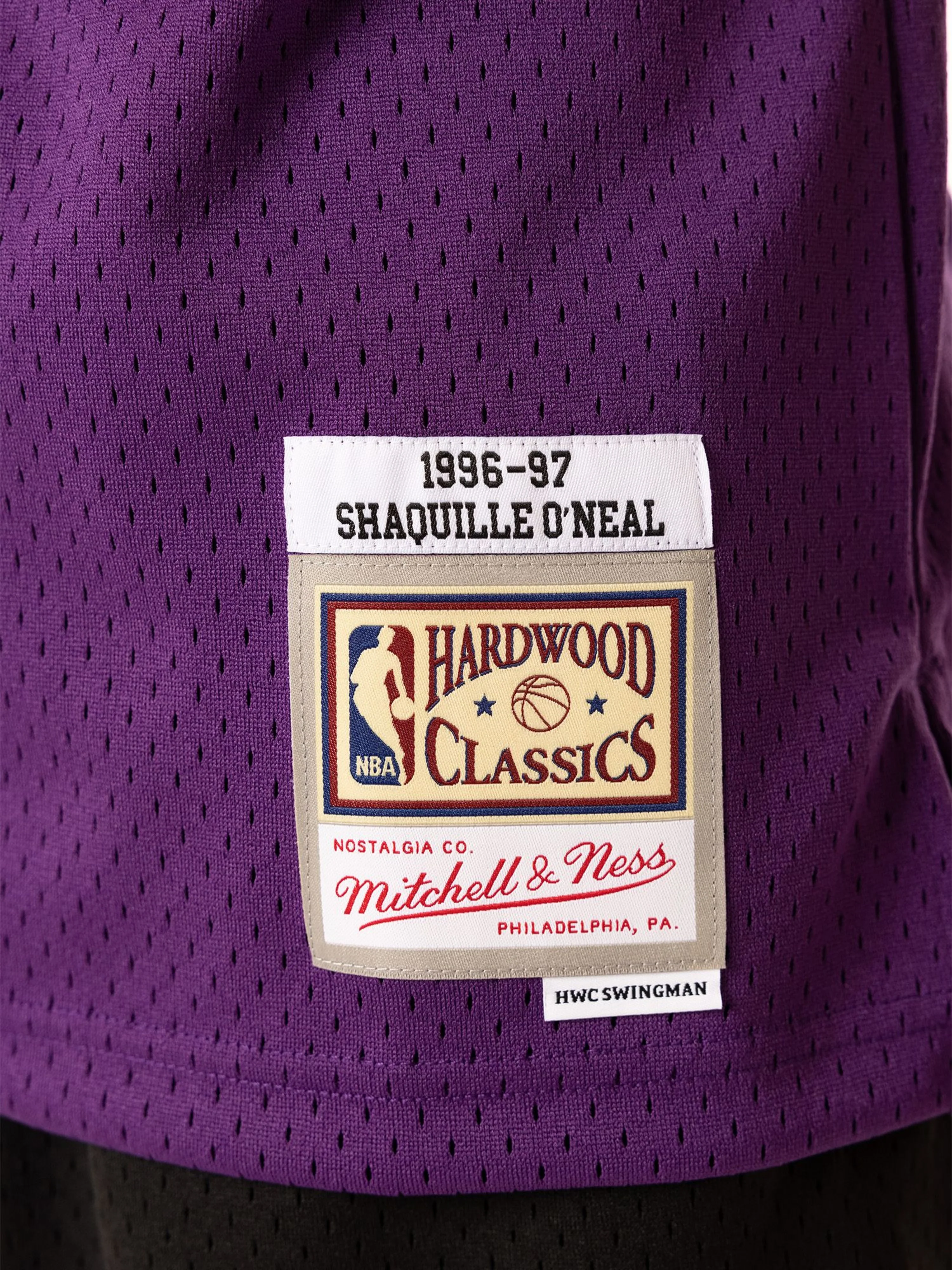 Shaquille O'Neal 1996-97 L.A Lakers Road Swingman Jersey - Image 4