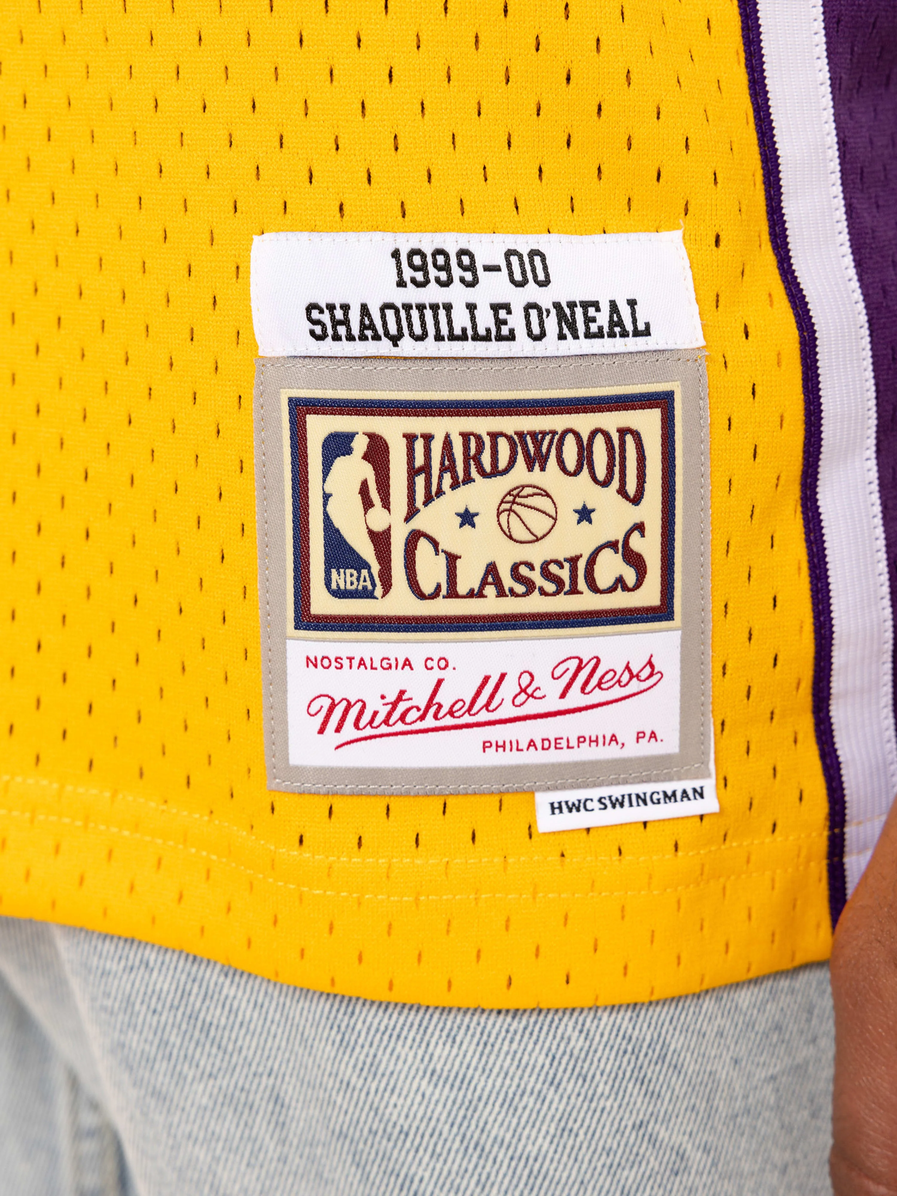 Shaquille O'Neal 1999-00 L.A Lakers Home Swingman Jersey - Image 4