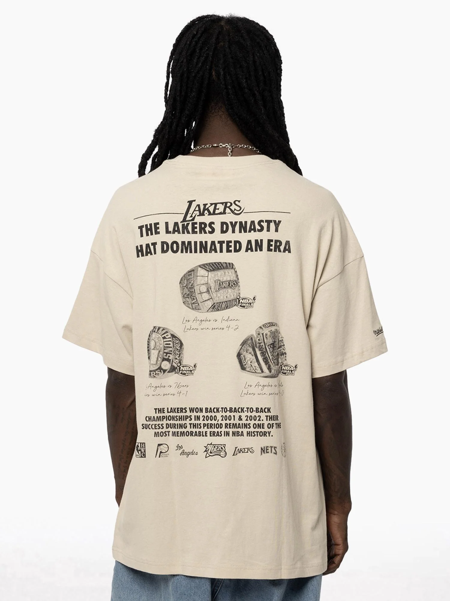 L.A Lakers Signature Dynasty Tee - Image 4