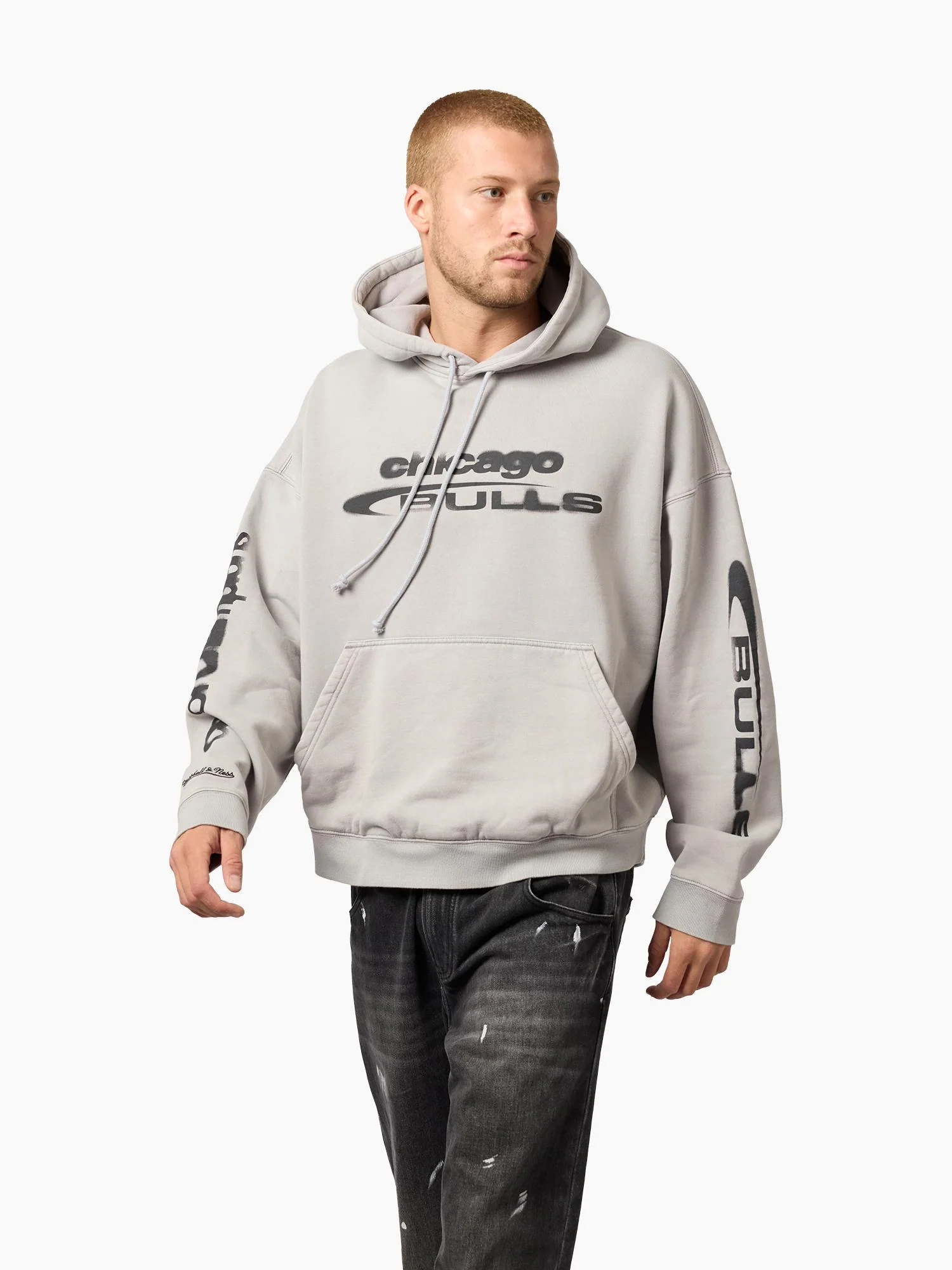 Chicago Bulls Spray Hoodie - Image 4