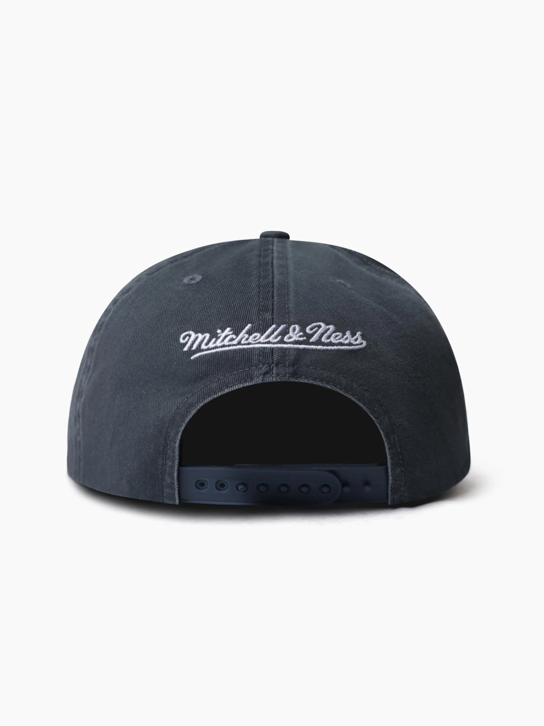 Chicago Bulls Stencil Pro Pinch Snapback - Image 4
