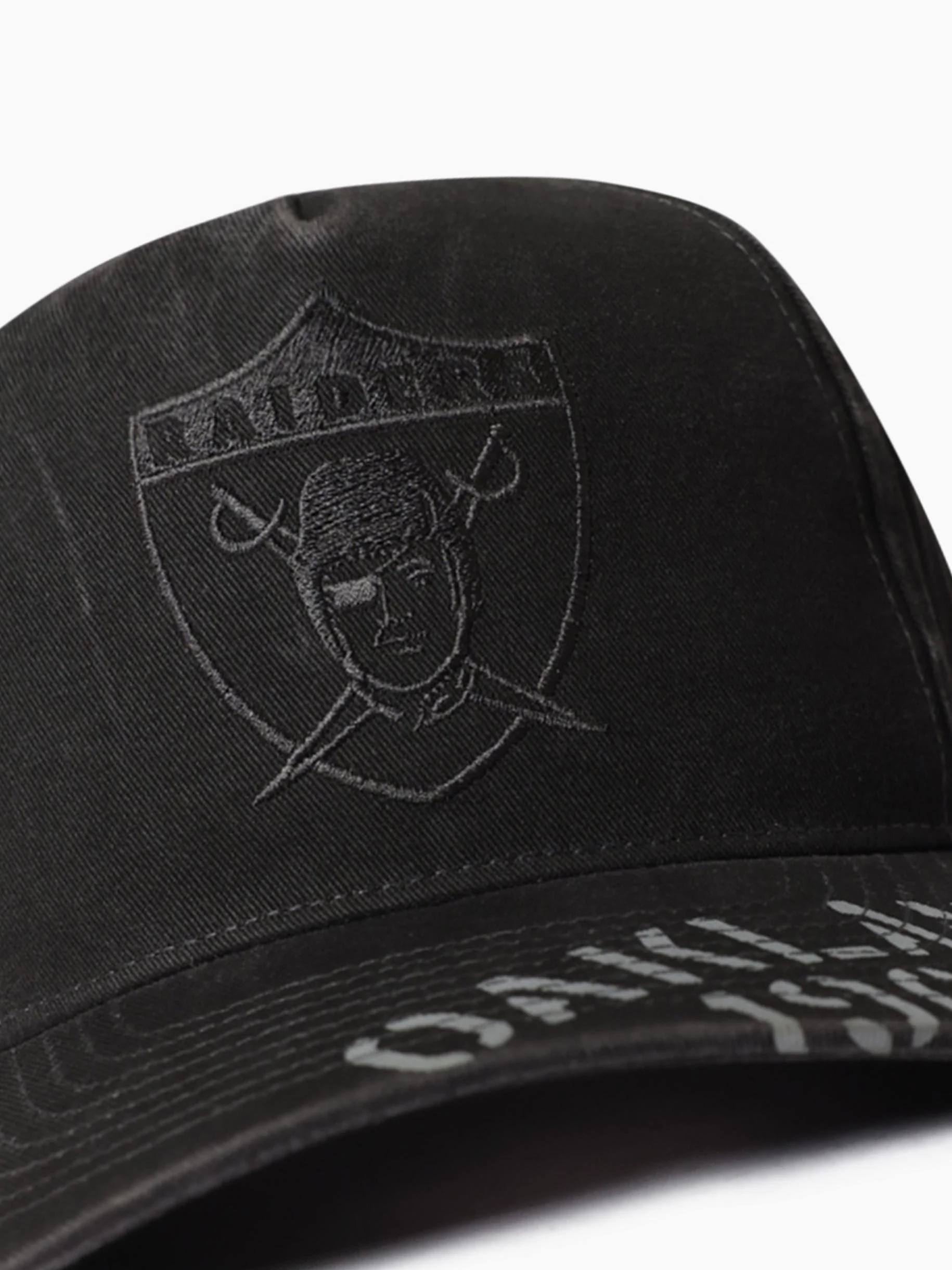 Oakland Raiders Stencil Pro Pinch Snapback - Image 2