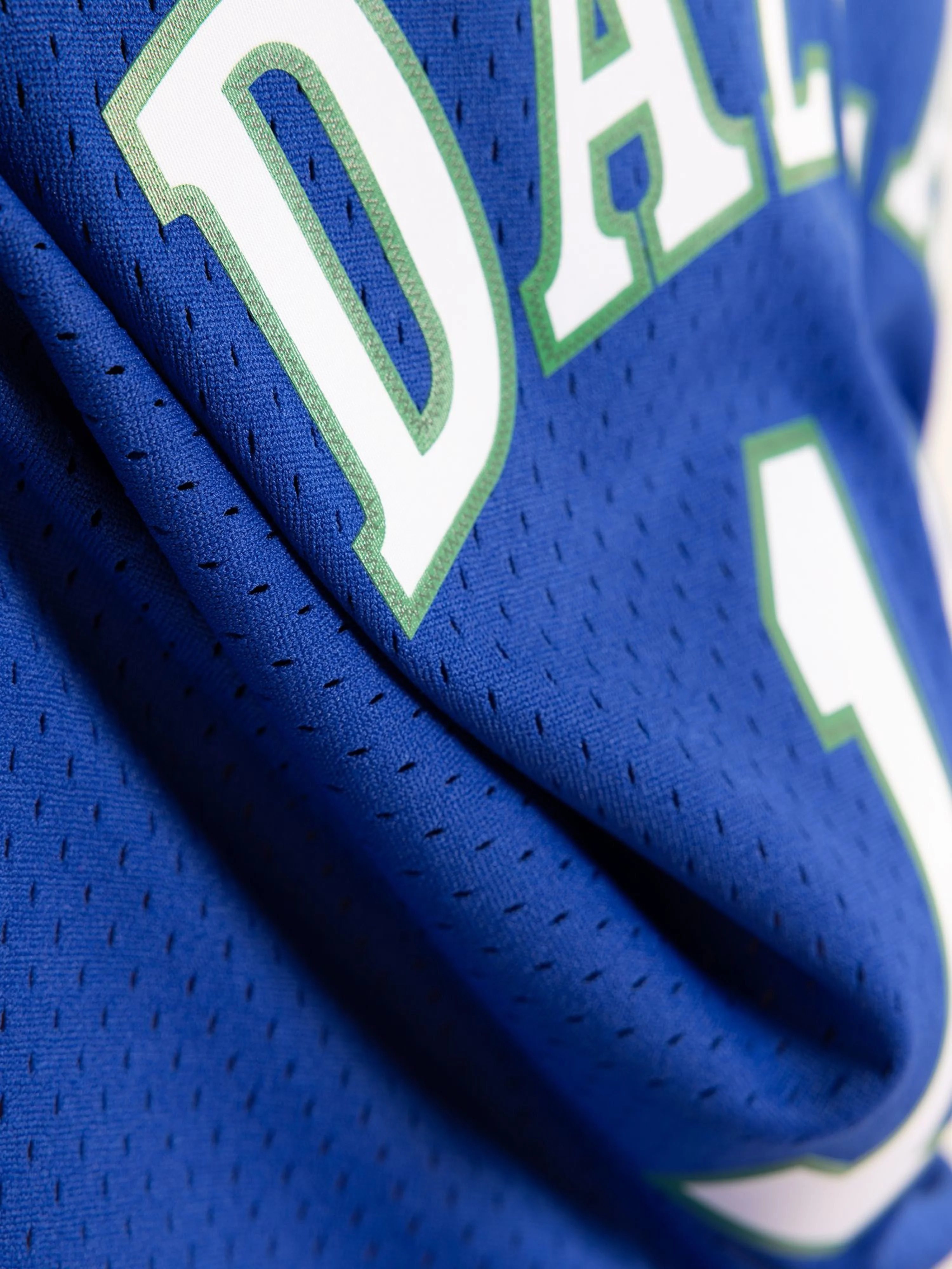 Steve Nash 1998-99 Dallas Mavericks Alternate Swingman Jersey - Image 5
