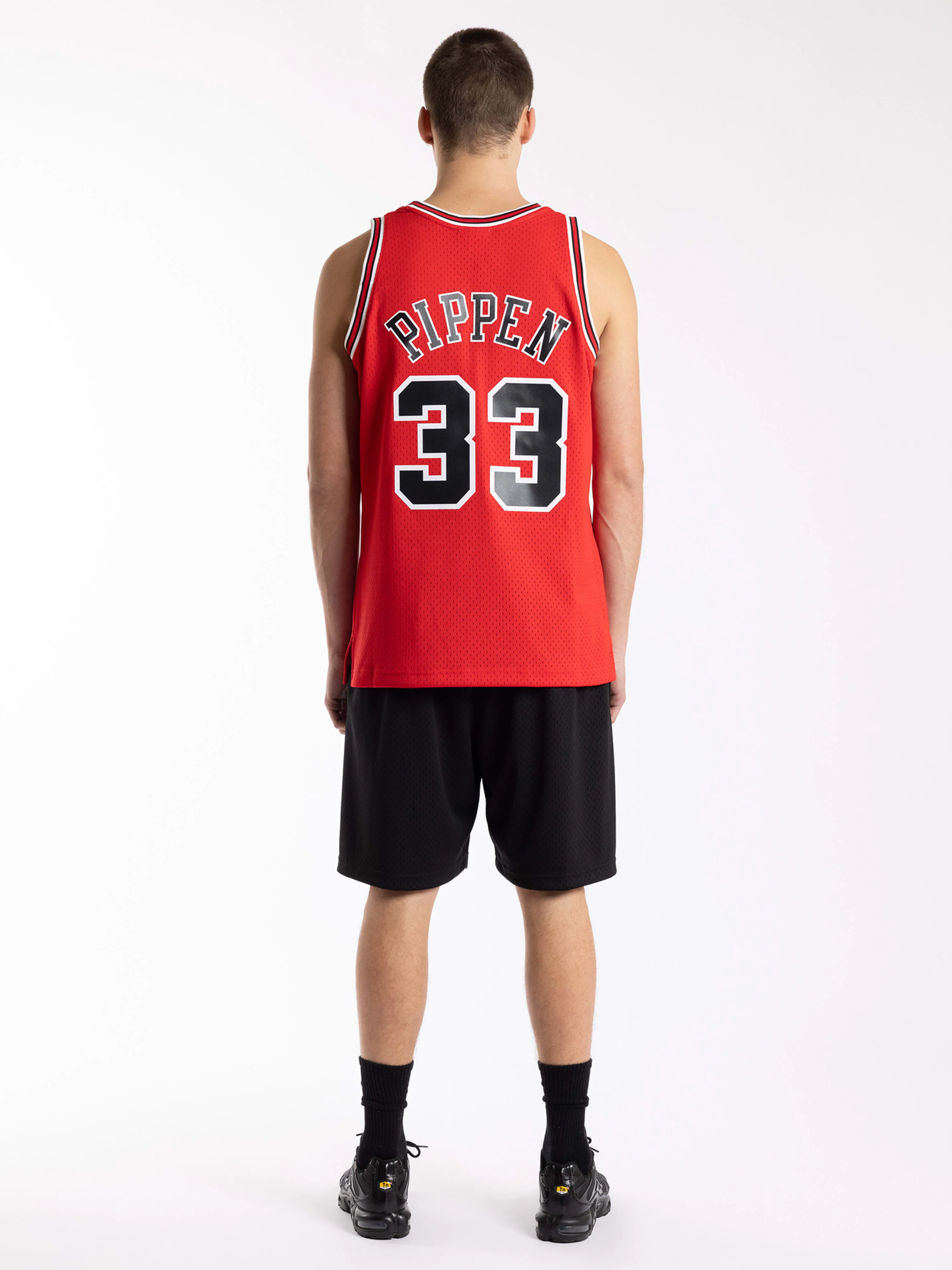 Scottie Pippen 2003-04 Chicago Bulls Home Swingman Jersey - Image 2