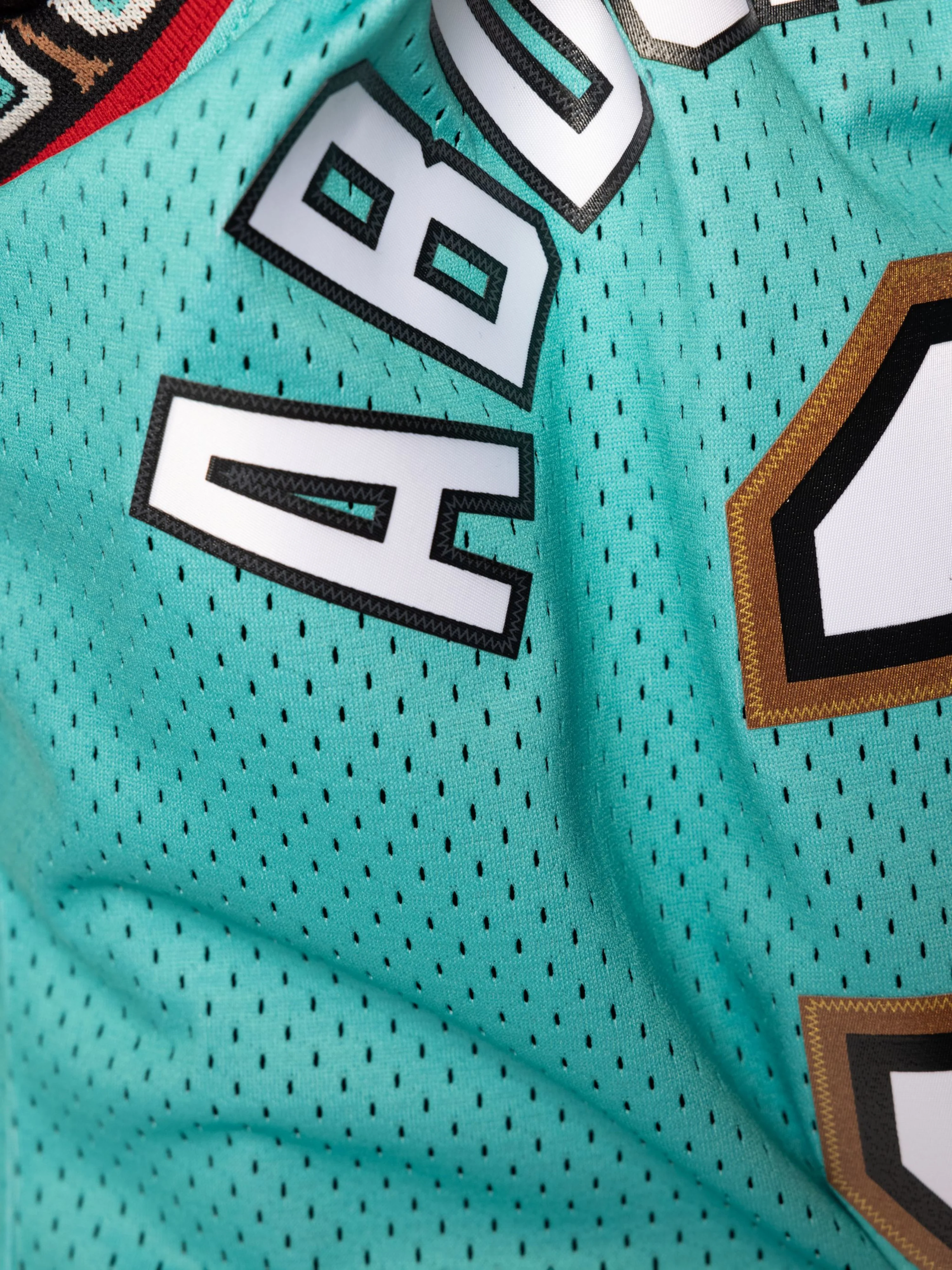Shareef Abdul-Rahim 1996-97 Vancouver Grizzlies Home Swingman Jersey - Image 5