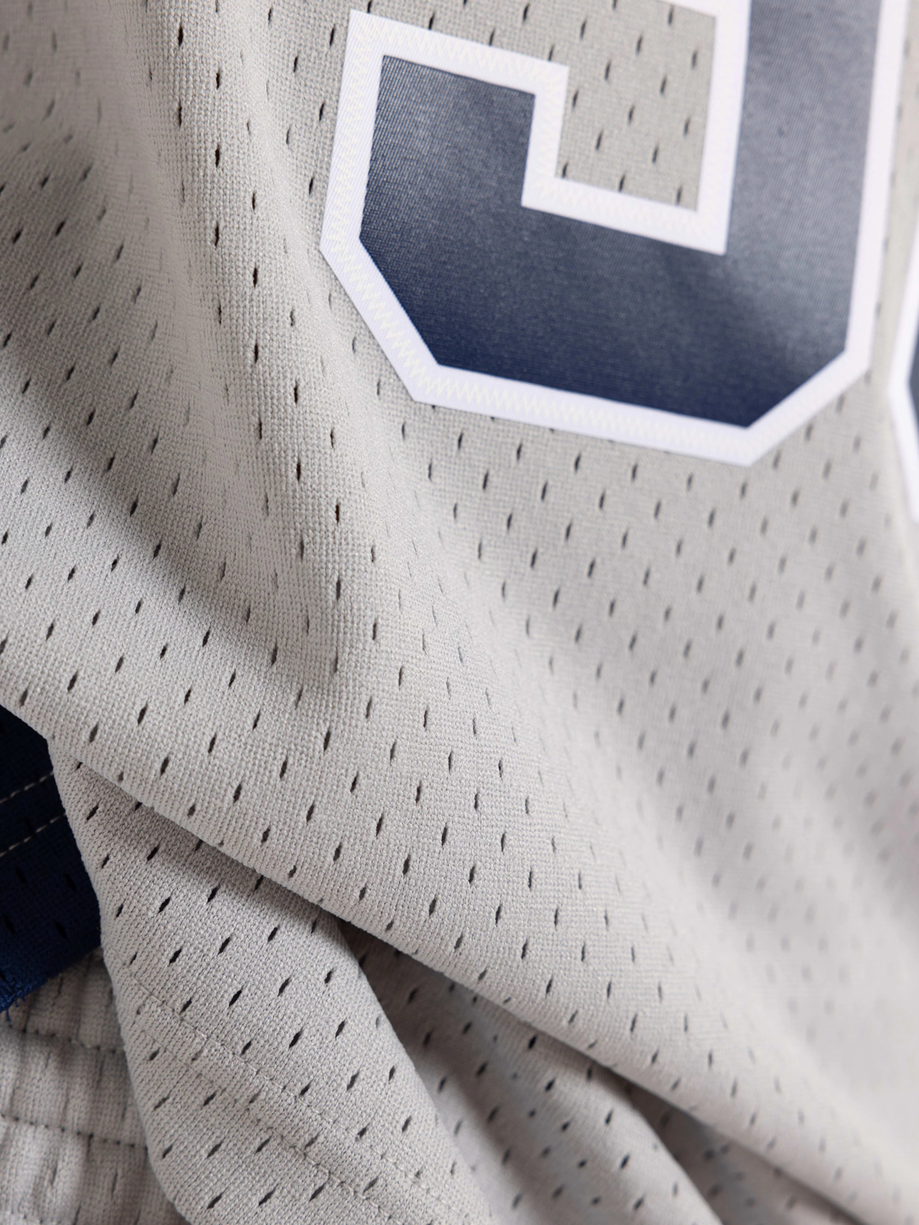 Dikembe Mutombo 1990-91 Georgetown University Road Swingman Jersey - Image 5